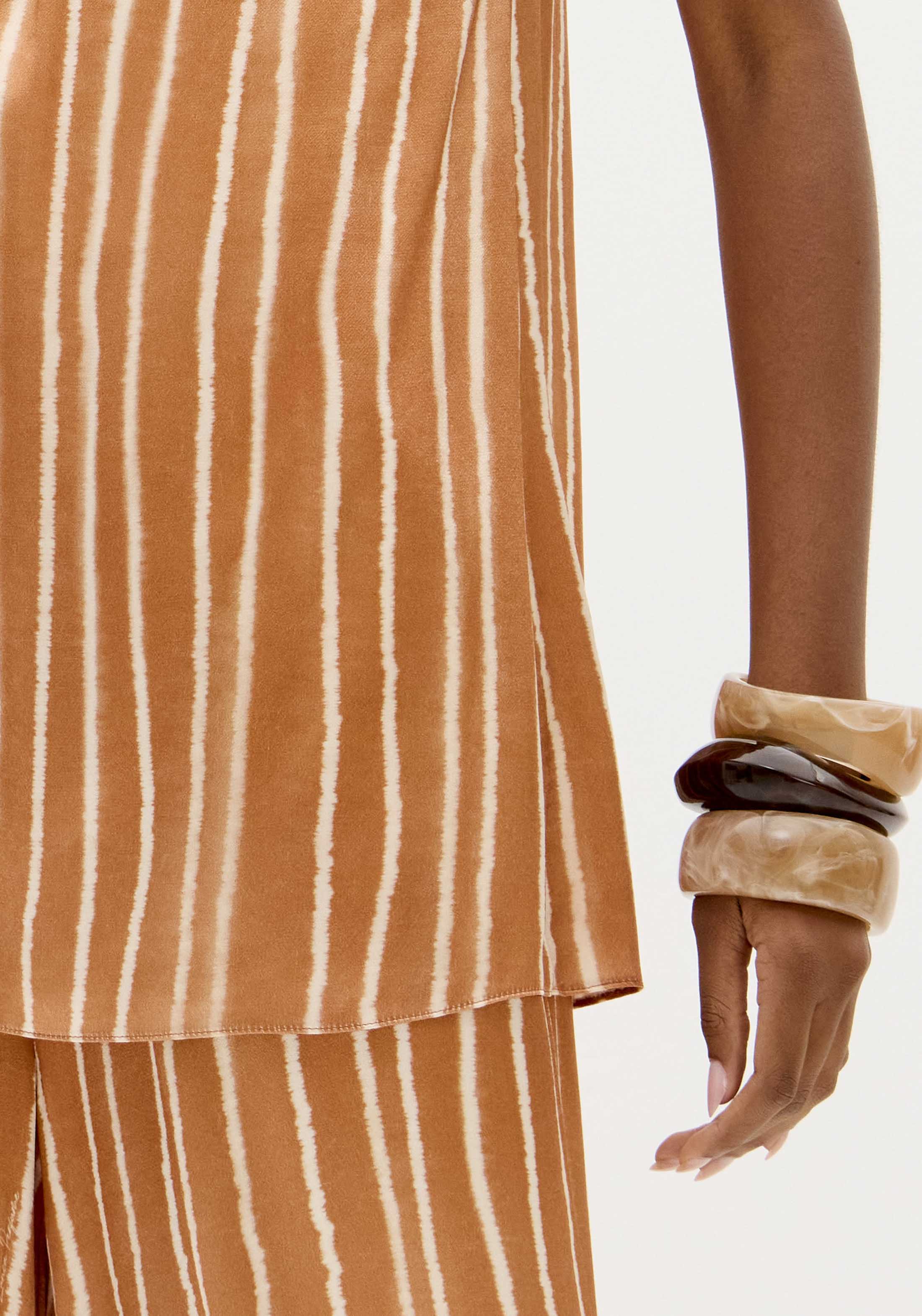 Top de Cavas Riscas Laranja - Lança Perfume 3