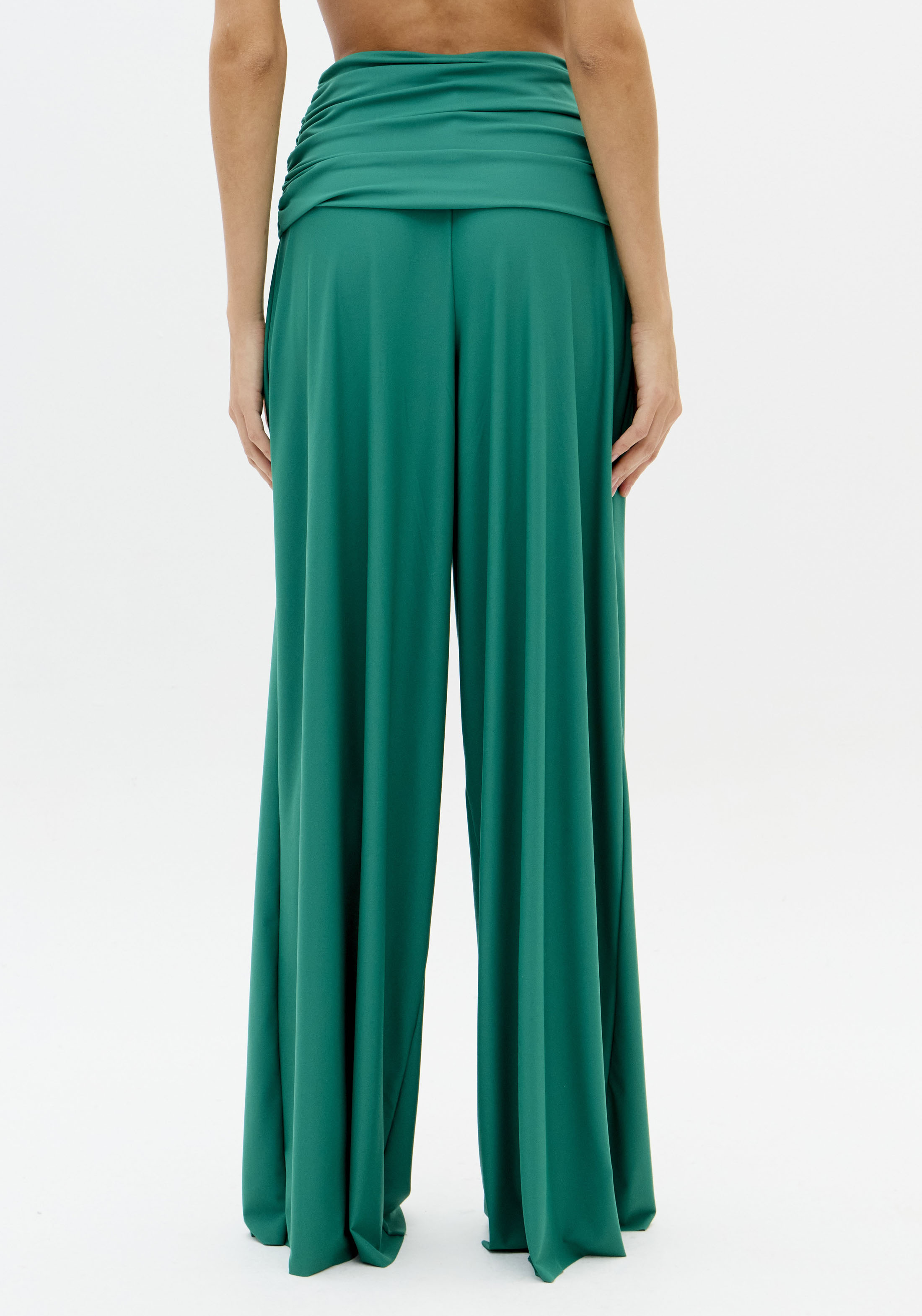 Calças Largas em Malha Fria Verde - Lança Perfume 4