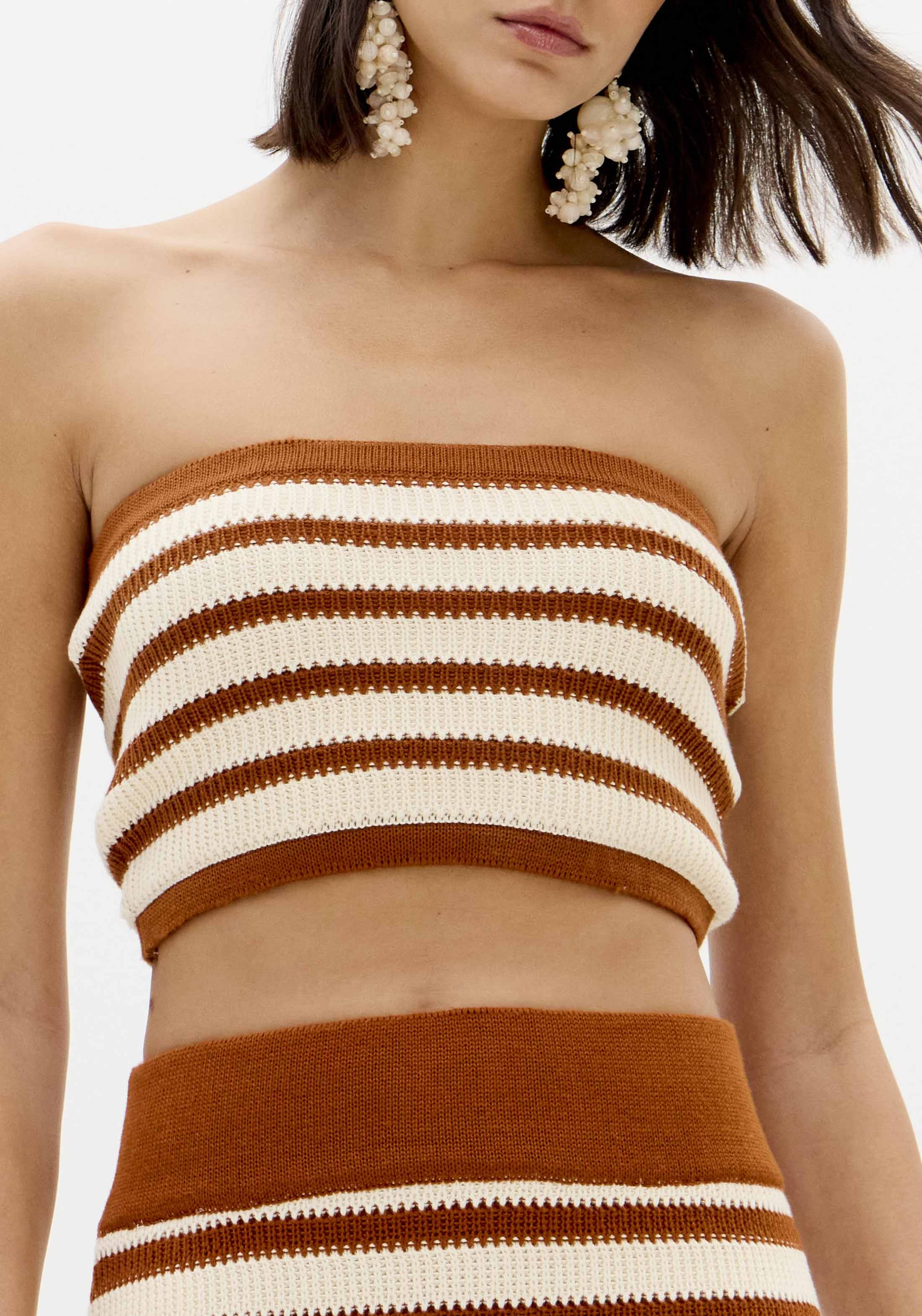 Top Faixa Tricô Camel e Bege - Lança Perfume 4