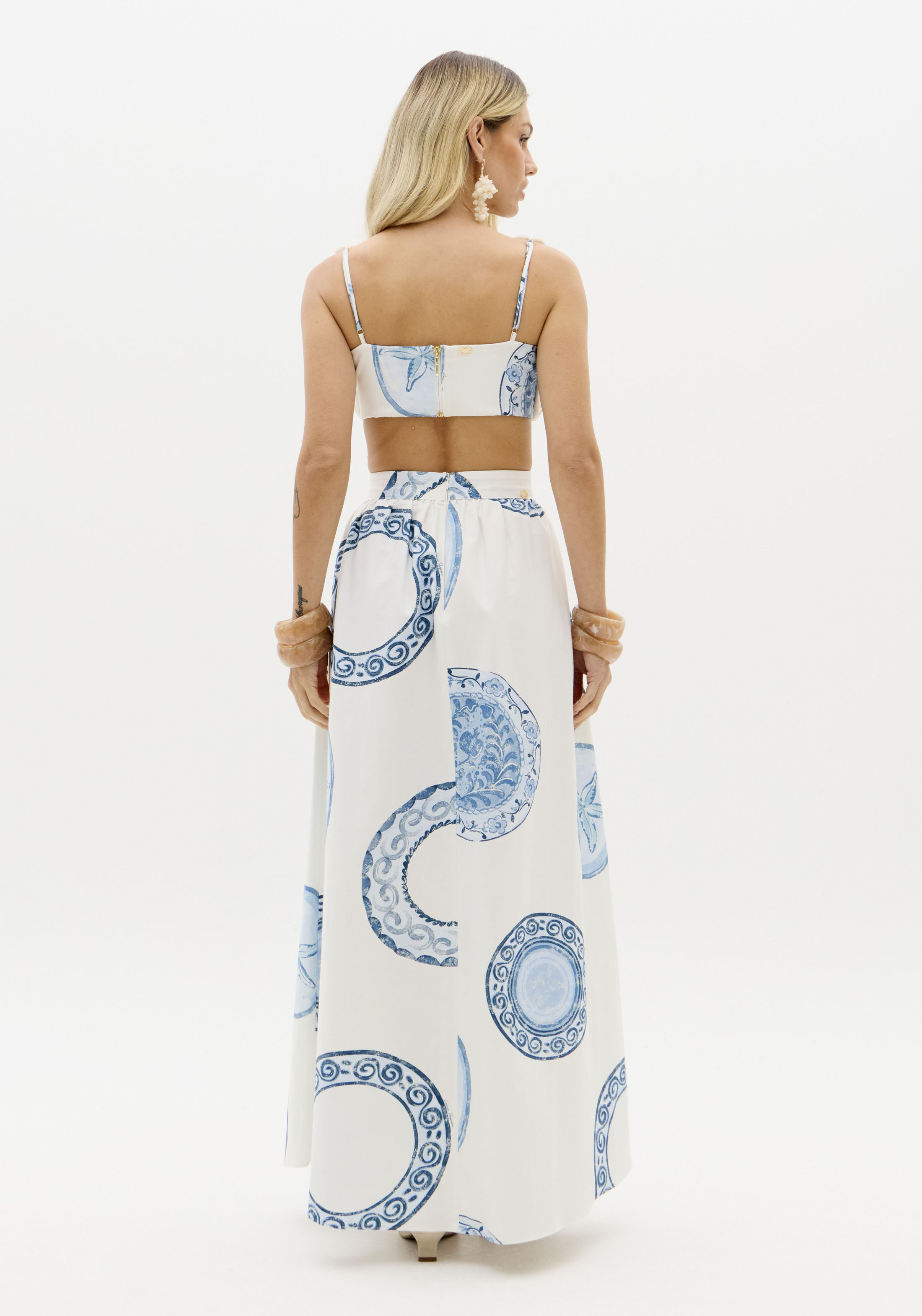 Top de Alças BLUE BREEZE Branco e Azul - Lança Perfume  5