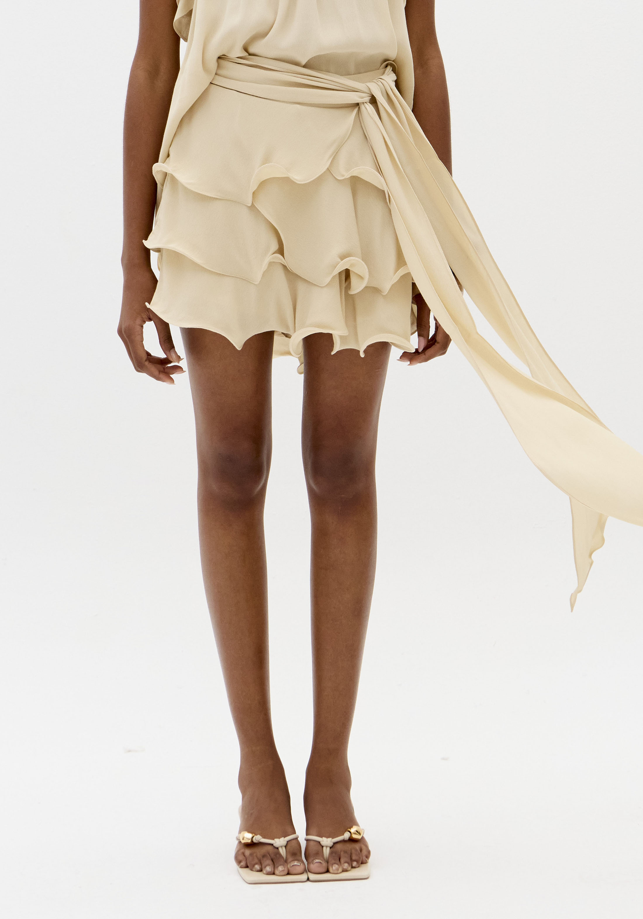 Saia com Folhos Bege - Lança Perfume 6
