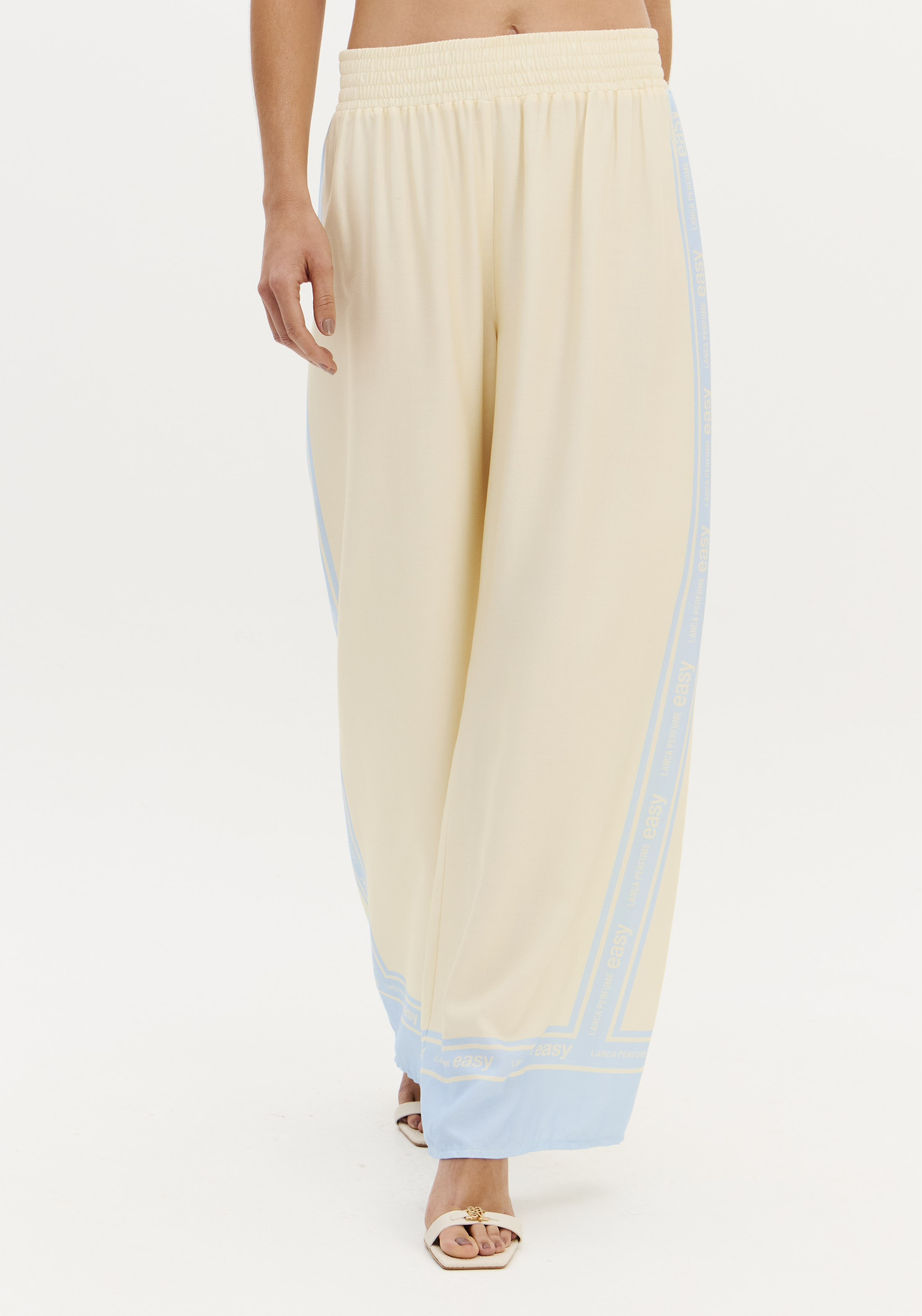 Calças Largas Creme e Azul - Lança Perfume  1