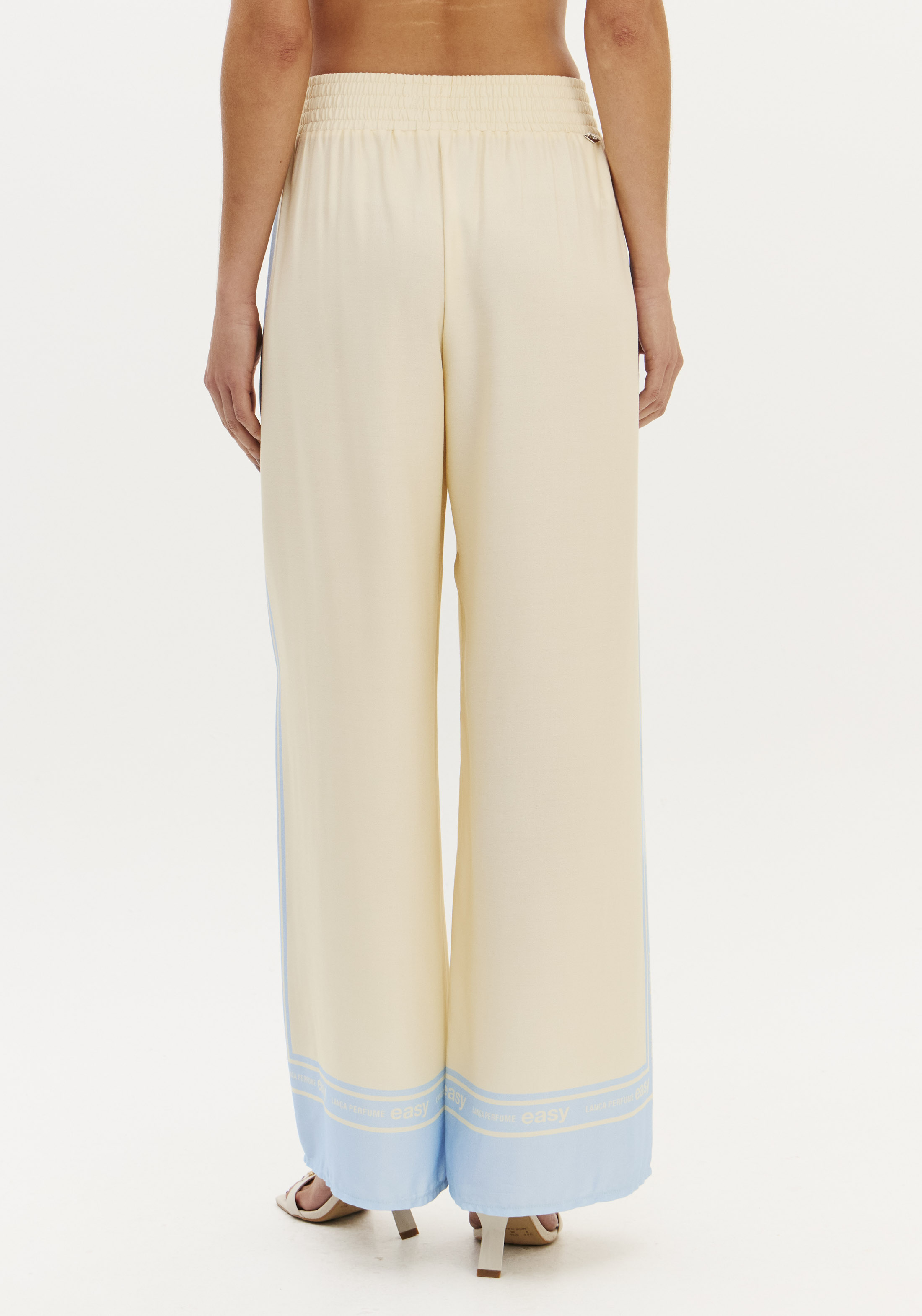 Calças Largas Creme e Azul - Lança Perfume  5