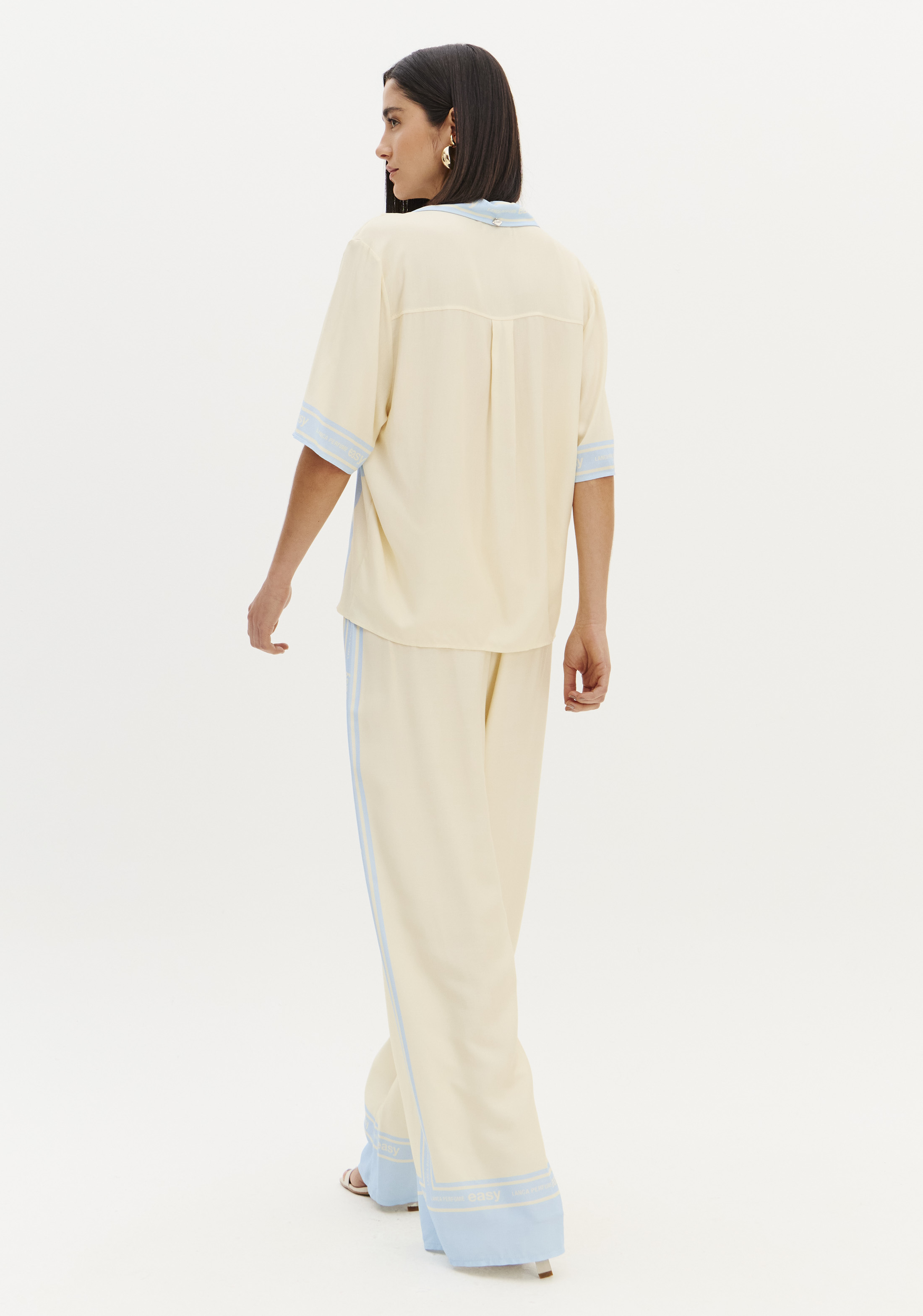 Calças Largas Creme e Azul - Lança Perfume  7