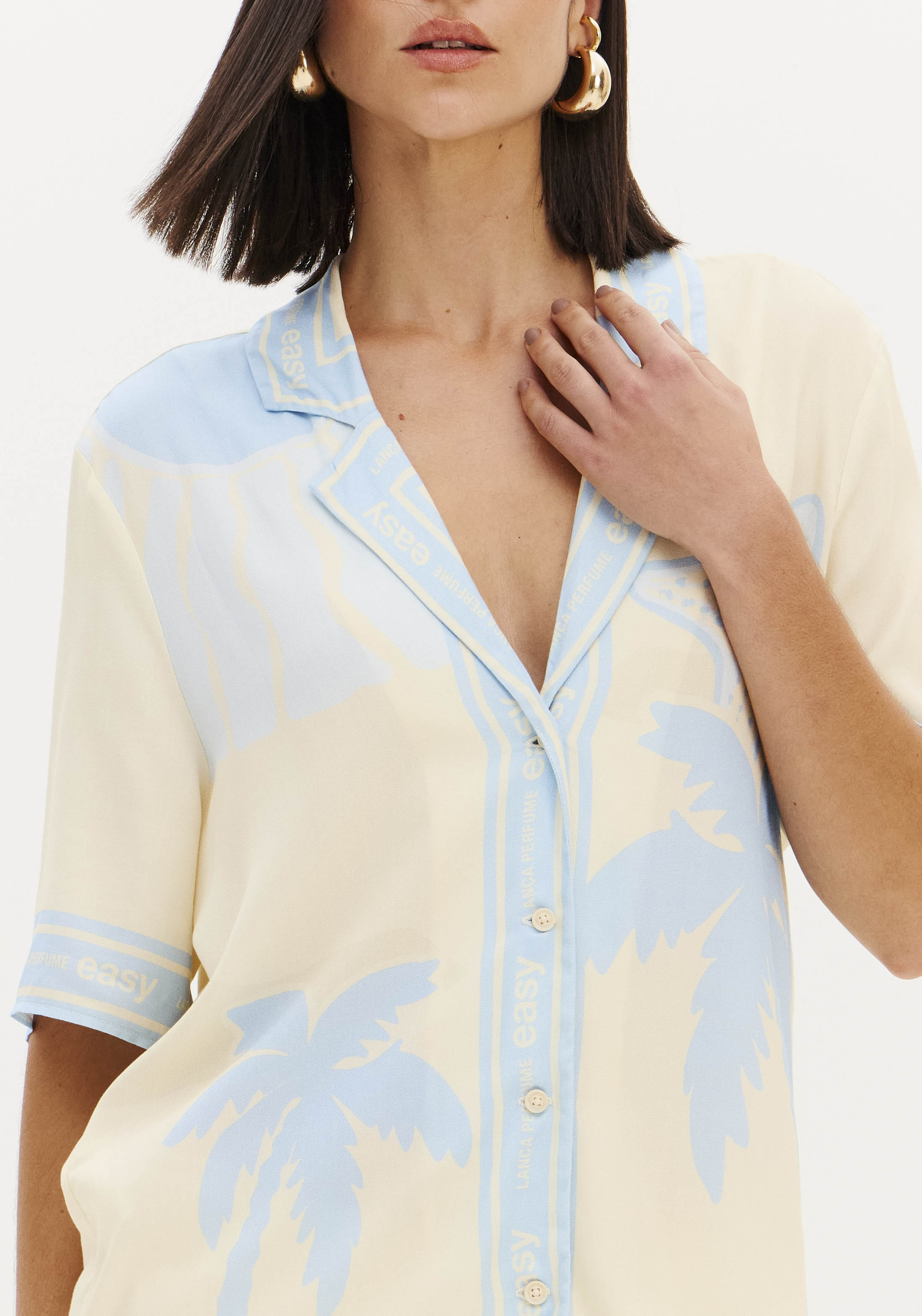 Camisa Manga Curat Bege e Azul - Lança Perfume 3