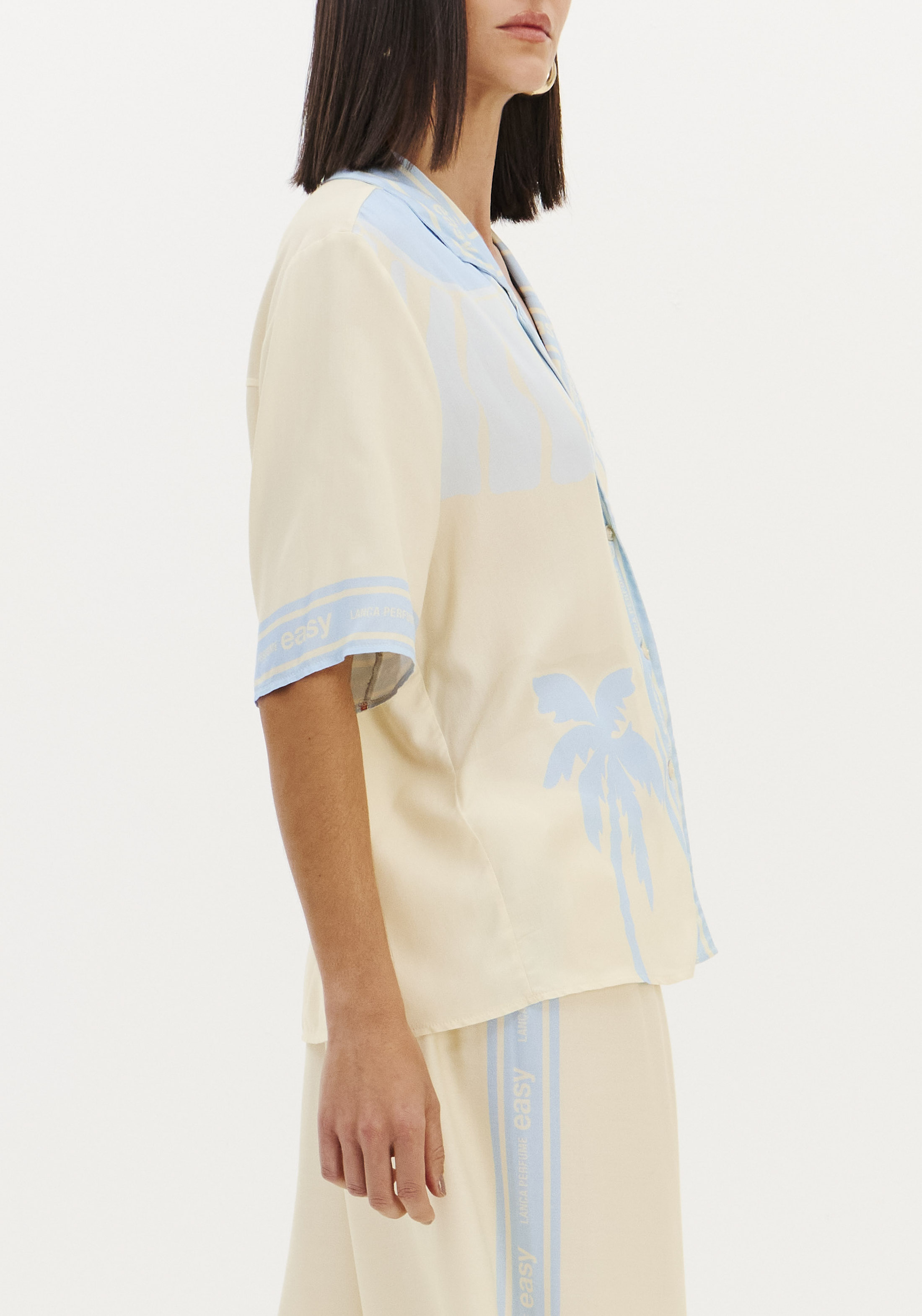 Camisa Manga Curat Bege e Azul - Lança Perfume 6