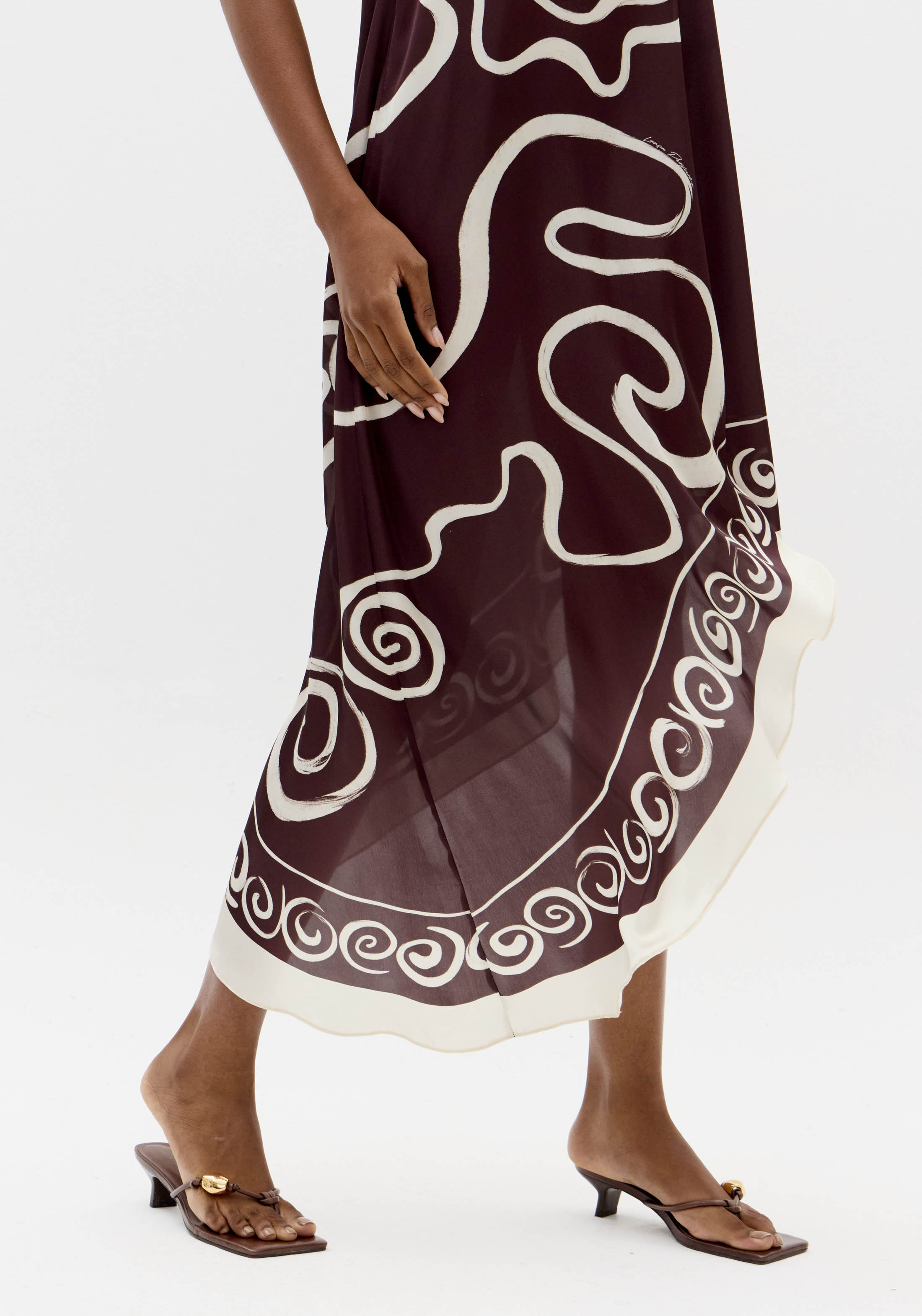 Vestido Comprido Assimétrico Castanho - Lança Perfume 2