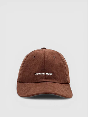 Boné em Suede Castanho - Lança Perfume 