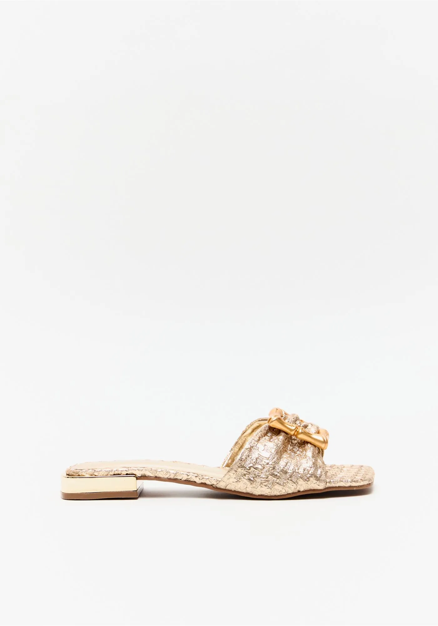 Chinelo Rasteiro Dourado - Lança Perfume  1