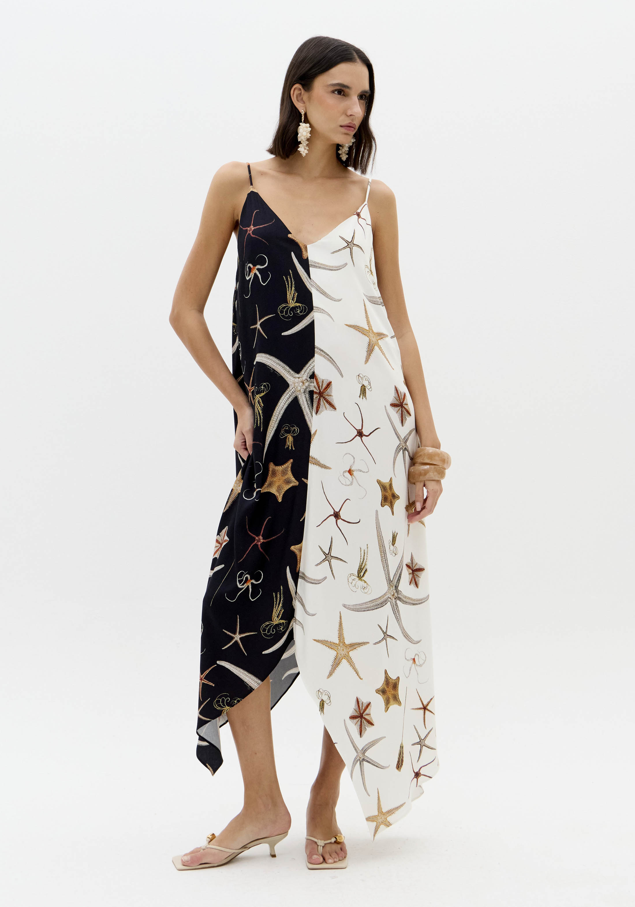 Vestido STARFISH Branco e Preto - Lança Perfume 1