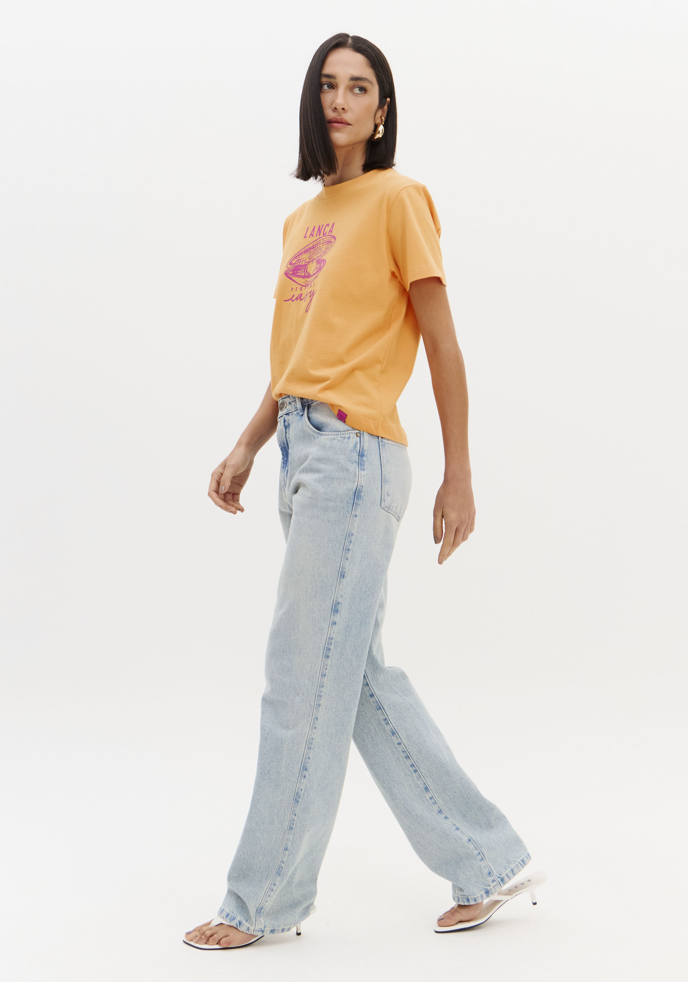 T-shirt Ostra Laranja -  Lança Perfume  2