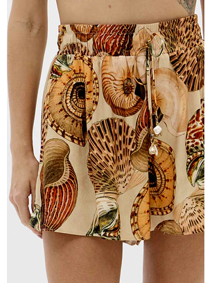 Calções Estampados SHELLIS Bege - Lança Perfume 