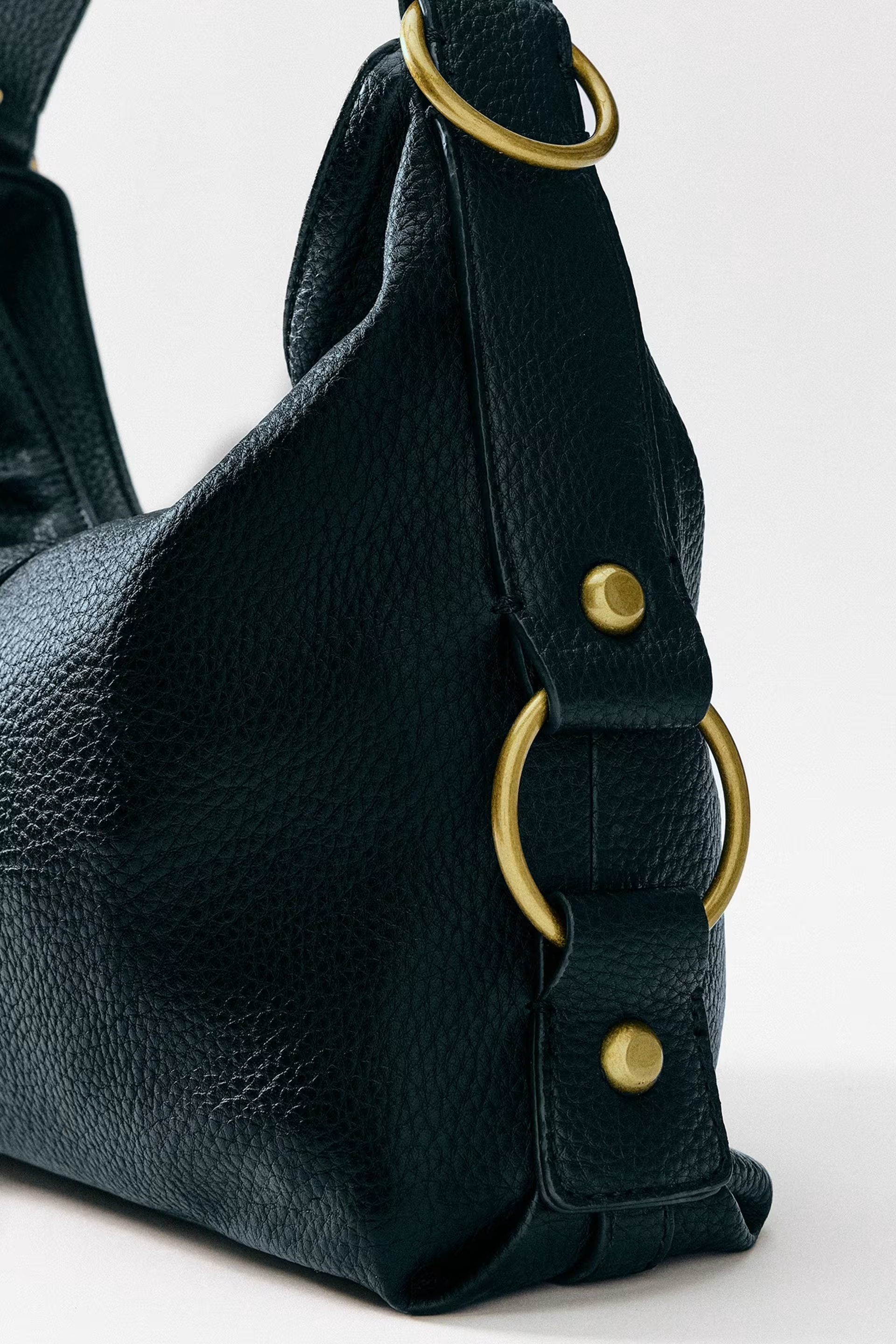 Mala de Ombro CAMDEN Preto - Guess   6