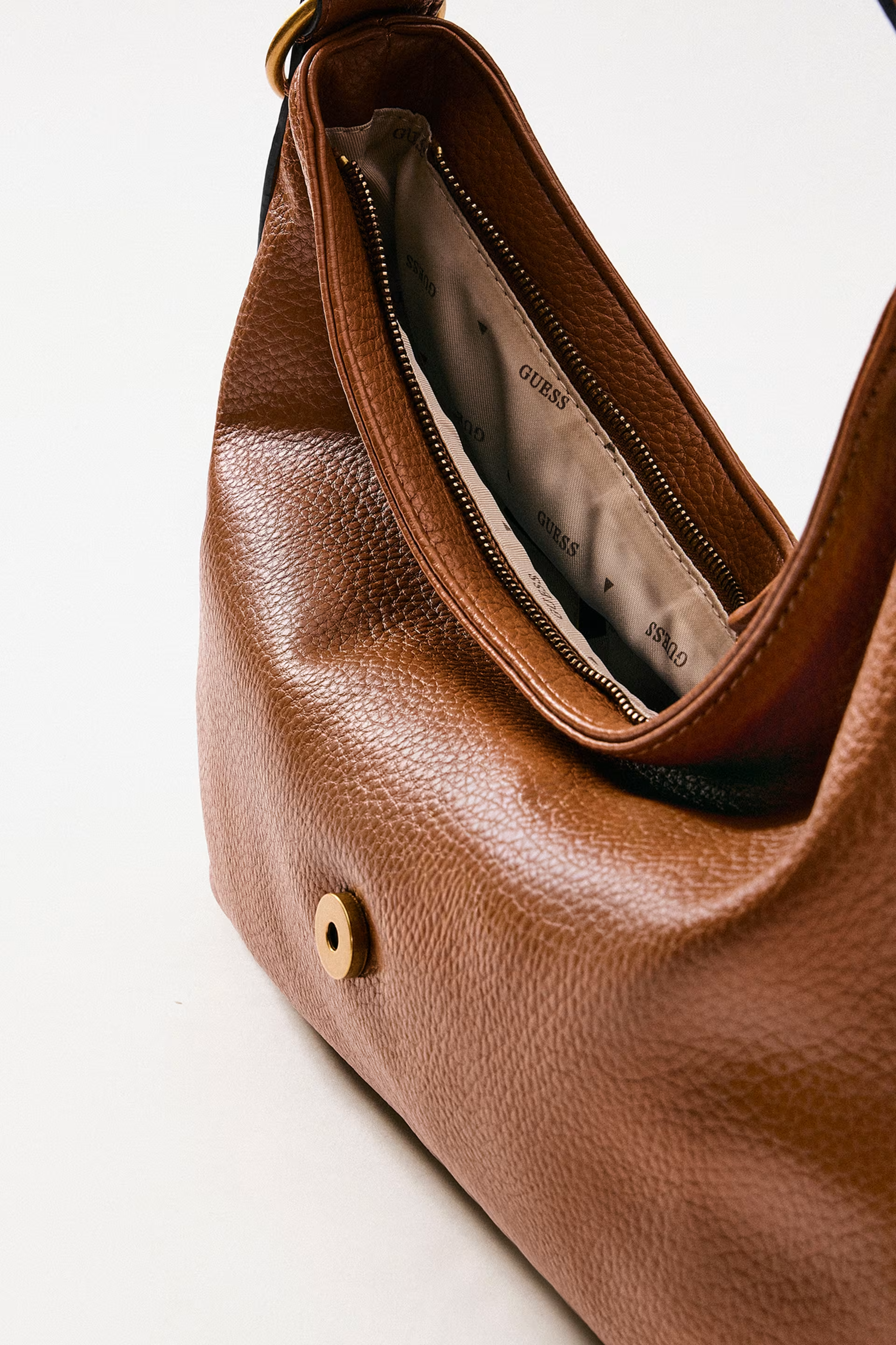 Mala de Ombro CAMDEN Camel - Guess  4