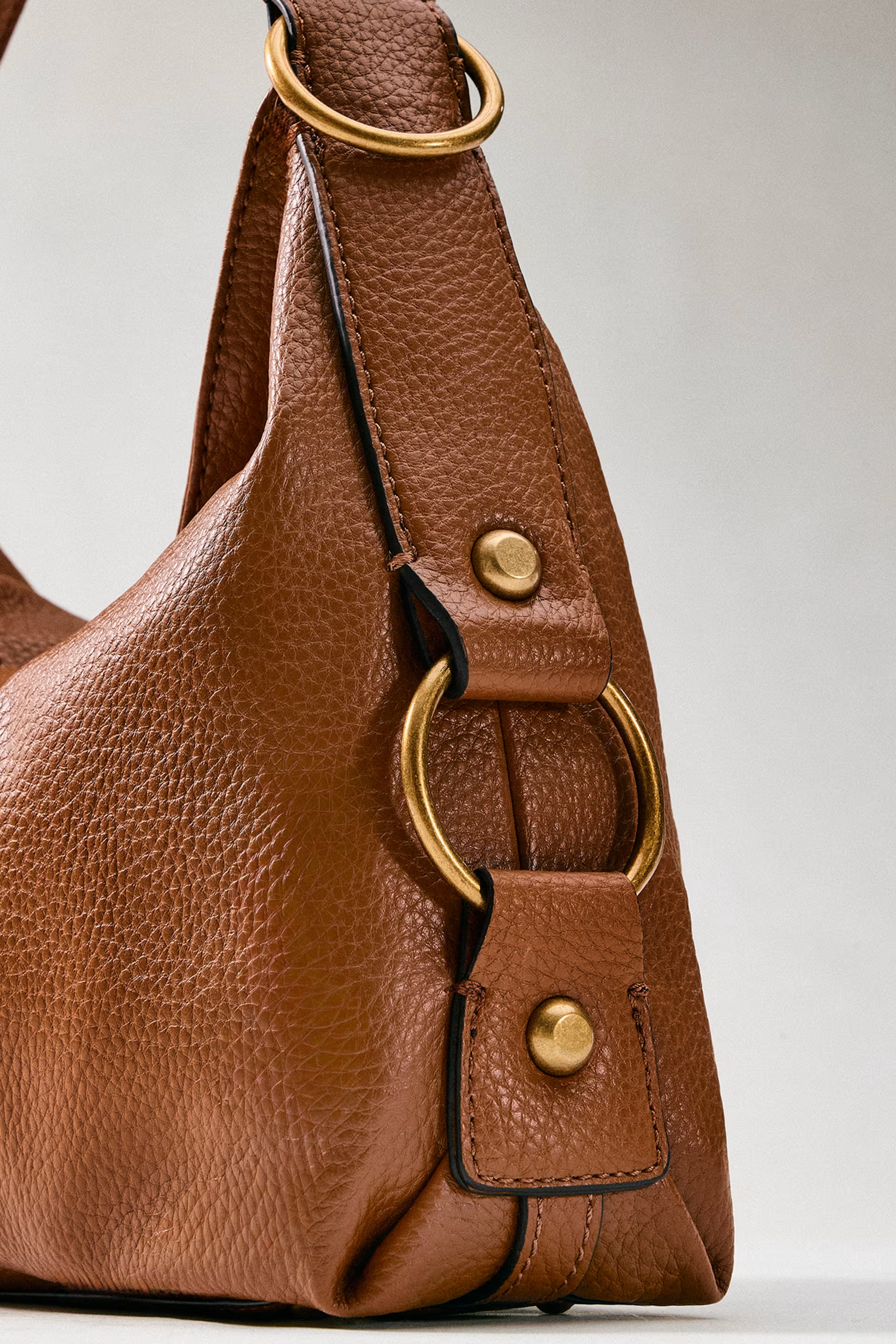 Mala de Ombro CAMDEN Camel - Guess  5