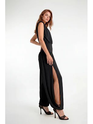 Macacão com Abertura Preto - SAHOCO 