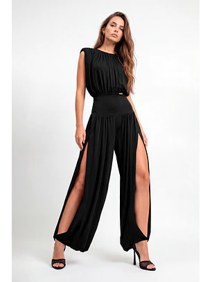 Macacão com Abertura Preto - SAHOCO 