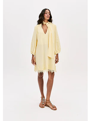 Vestido Curto em Linho Amarelo - Lança Perfume