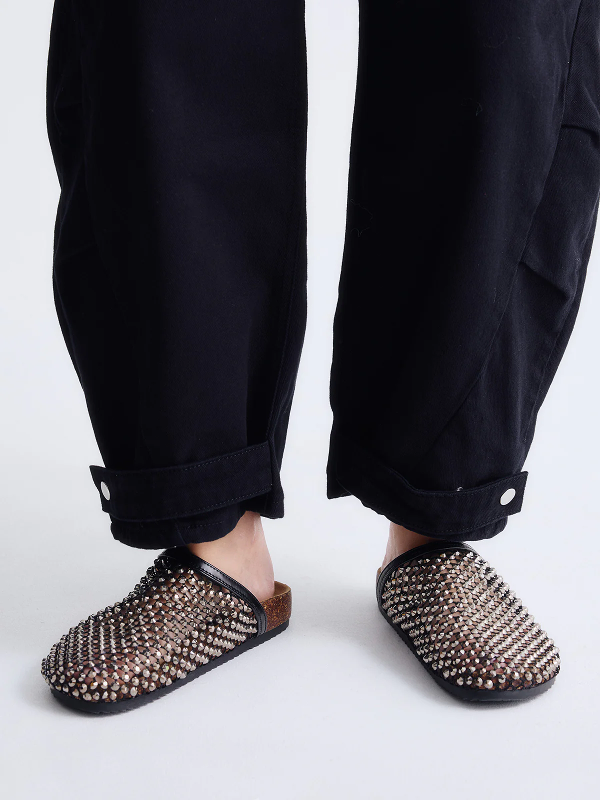 Galavanta YB25C58-1 em Strass Preto - EXÉ 6