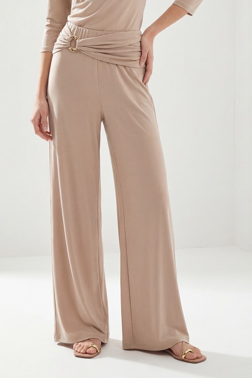 Calças Largas com Aplicação Bege - SAHOCO 1