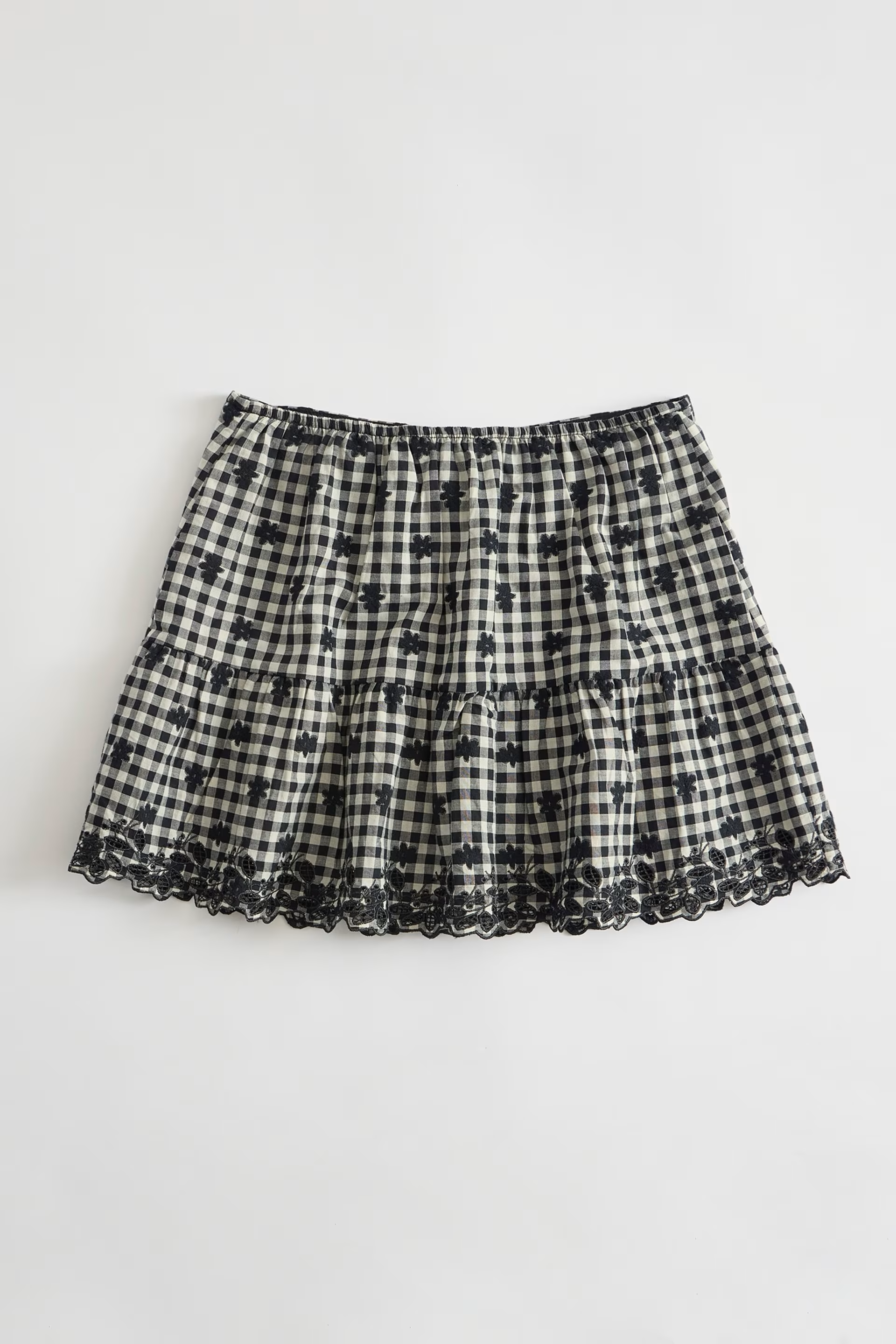 Mini Saia 𝗠𝗔𝗥𝗜𝗟𝗬𝗡 𝗠𝗢𝗡𝗥𝗢𝗘 Xadrez Preto - Guess  1