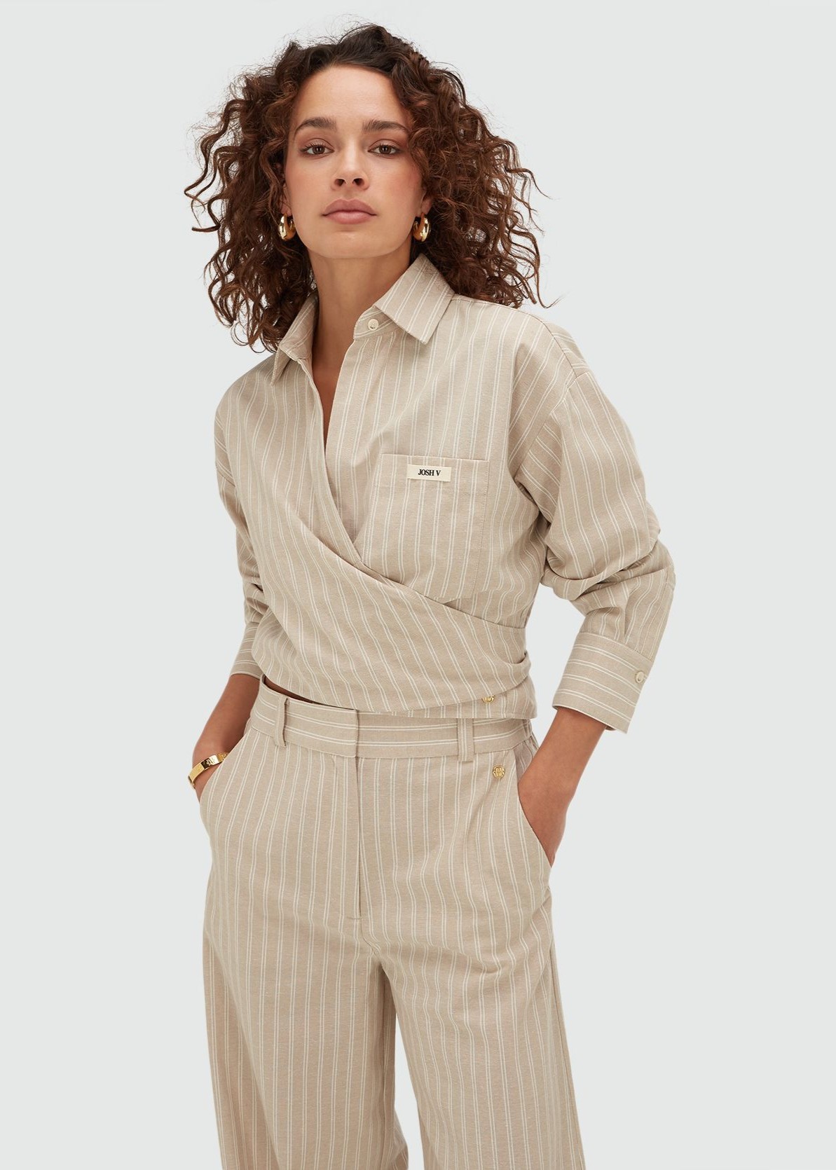 Camisa com Laçada Bege Riscas - Josh V  1