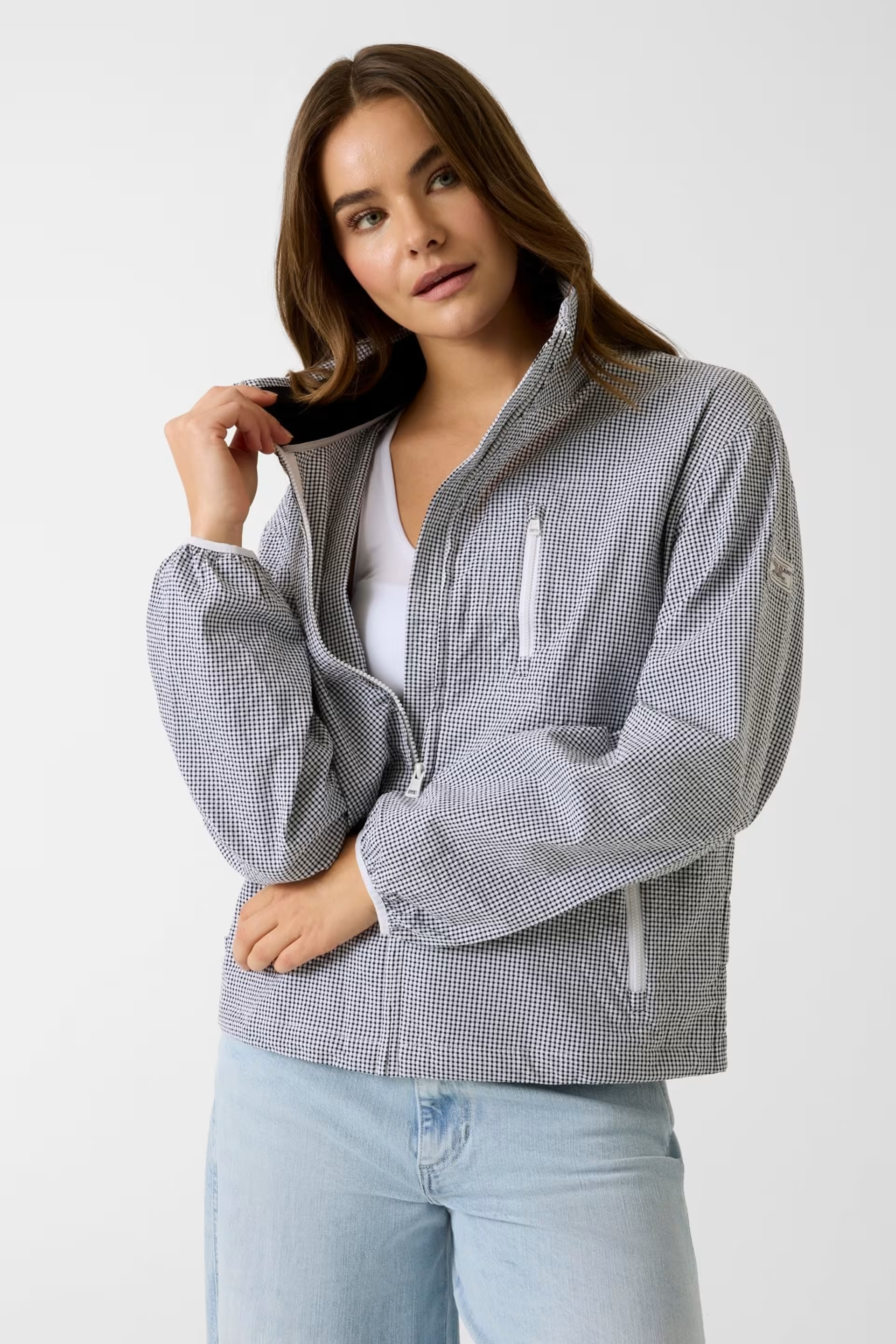 Casaco Extra Leve Vuchy Preto e Branco - Guess  1
