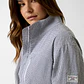 Casaco Extra Leve Vuchy Preto e Branco - Guess  - Miniatura 4
