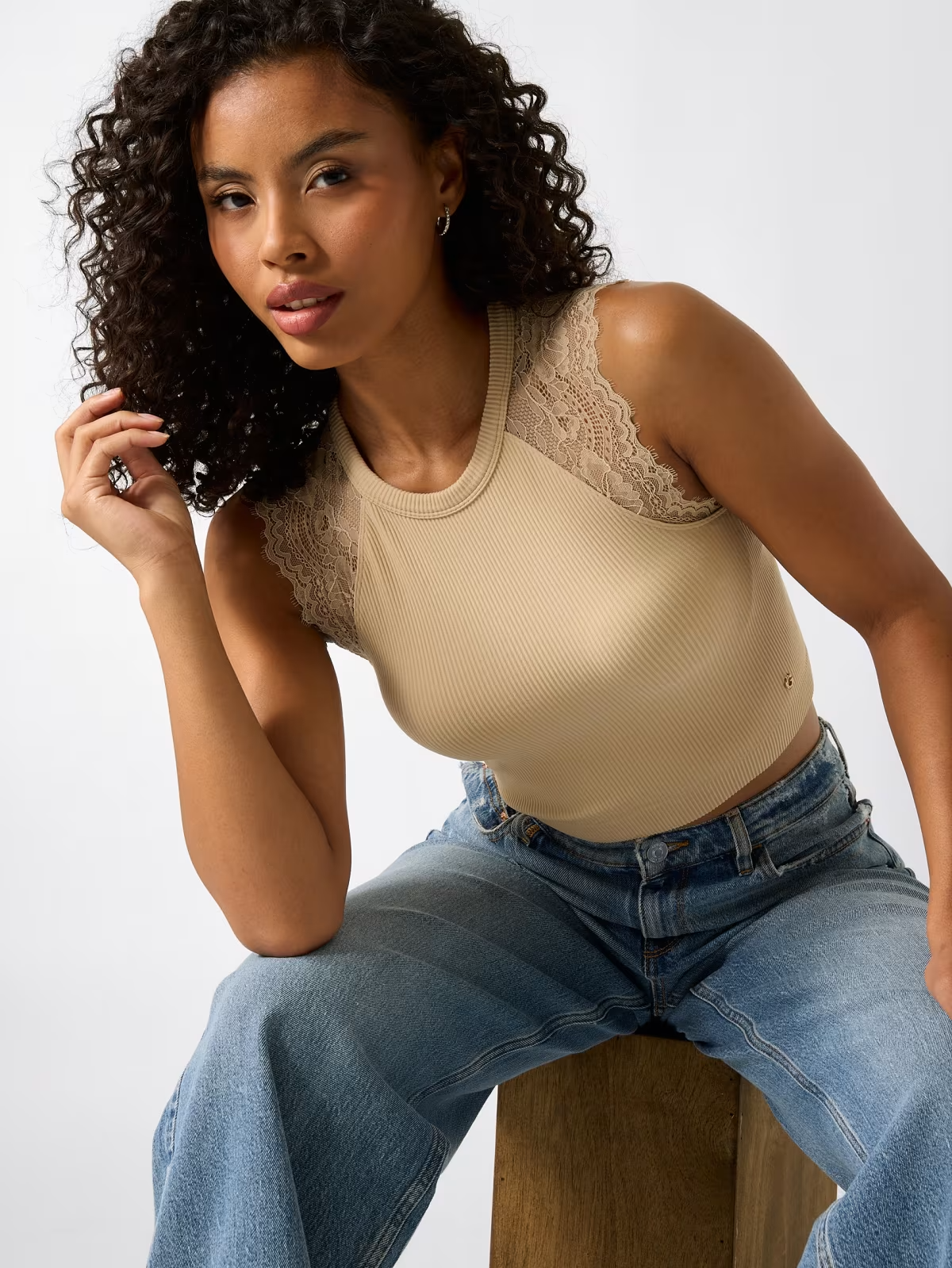Top Canelado MILLIE Bege - Guess  3