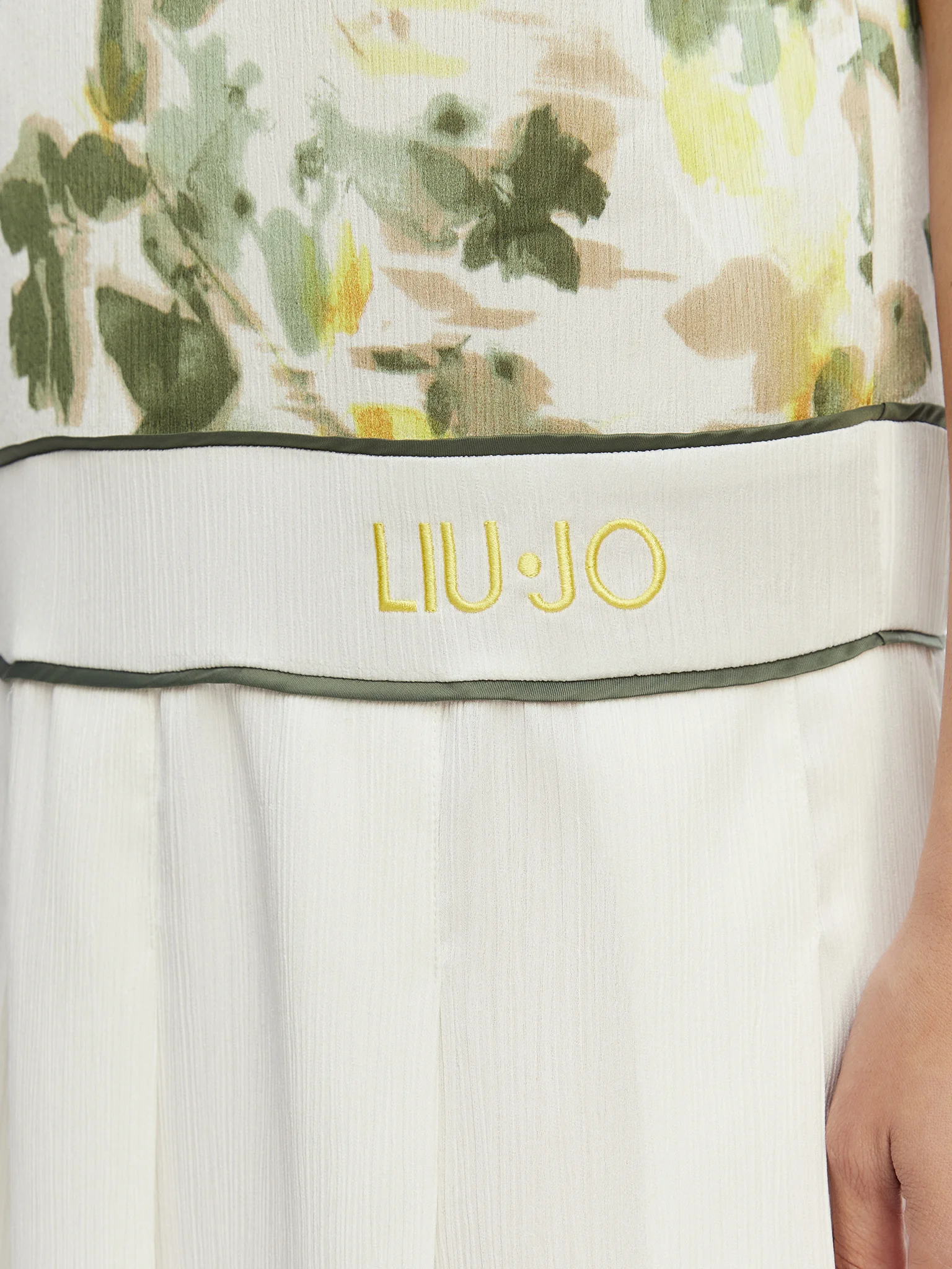 Vestido Curto Floral Branco e Verde - LIU JO  2
