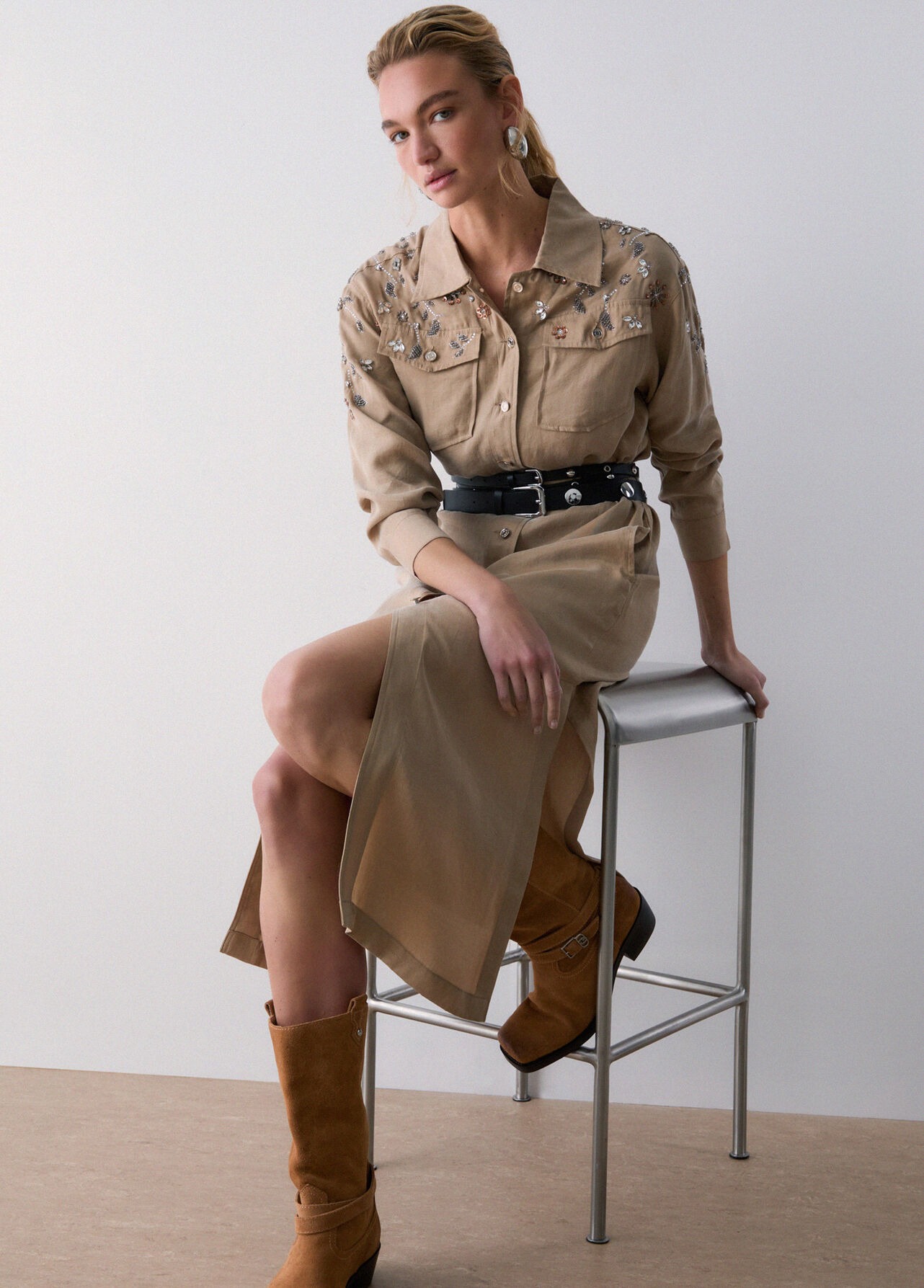 Vestido Camiseiro Comprido com Strass Bege - LIU JO 2