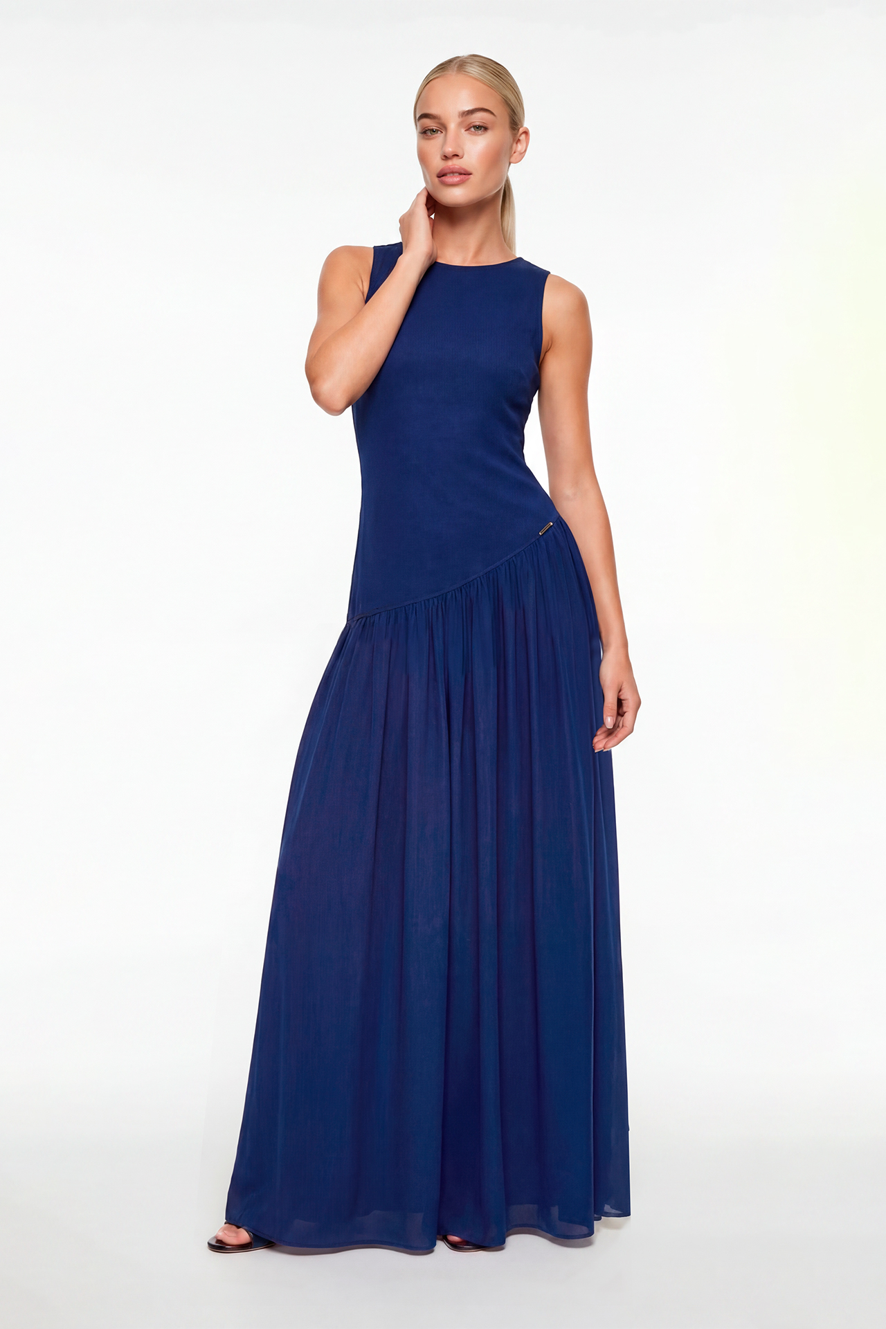 Vestido Comprido com Aberturas nas Costas Azul - SAHOCO  1