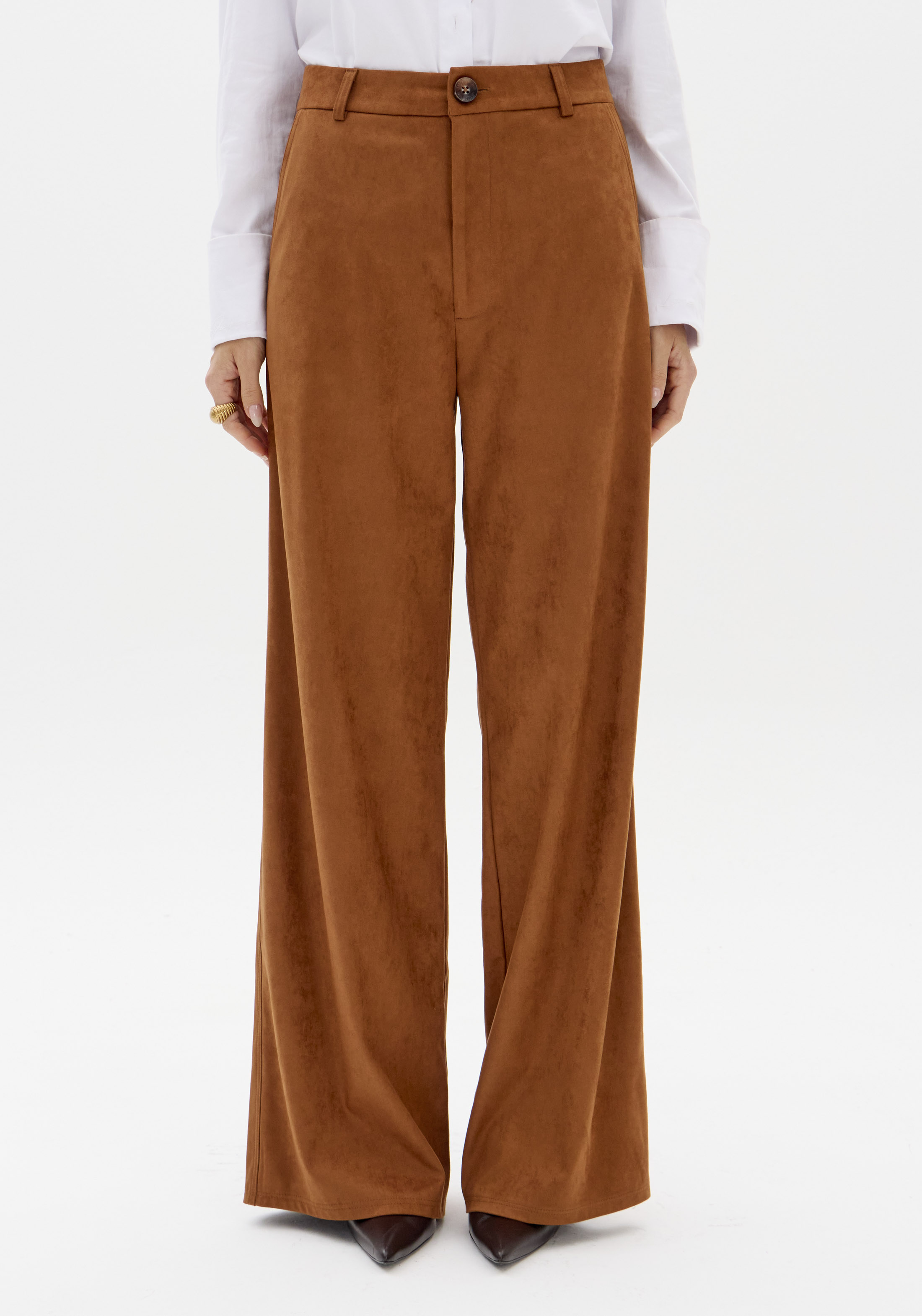 Calças Wide Leg em Suede Camel - Lança Perfume  1