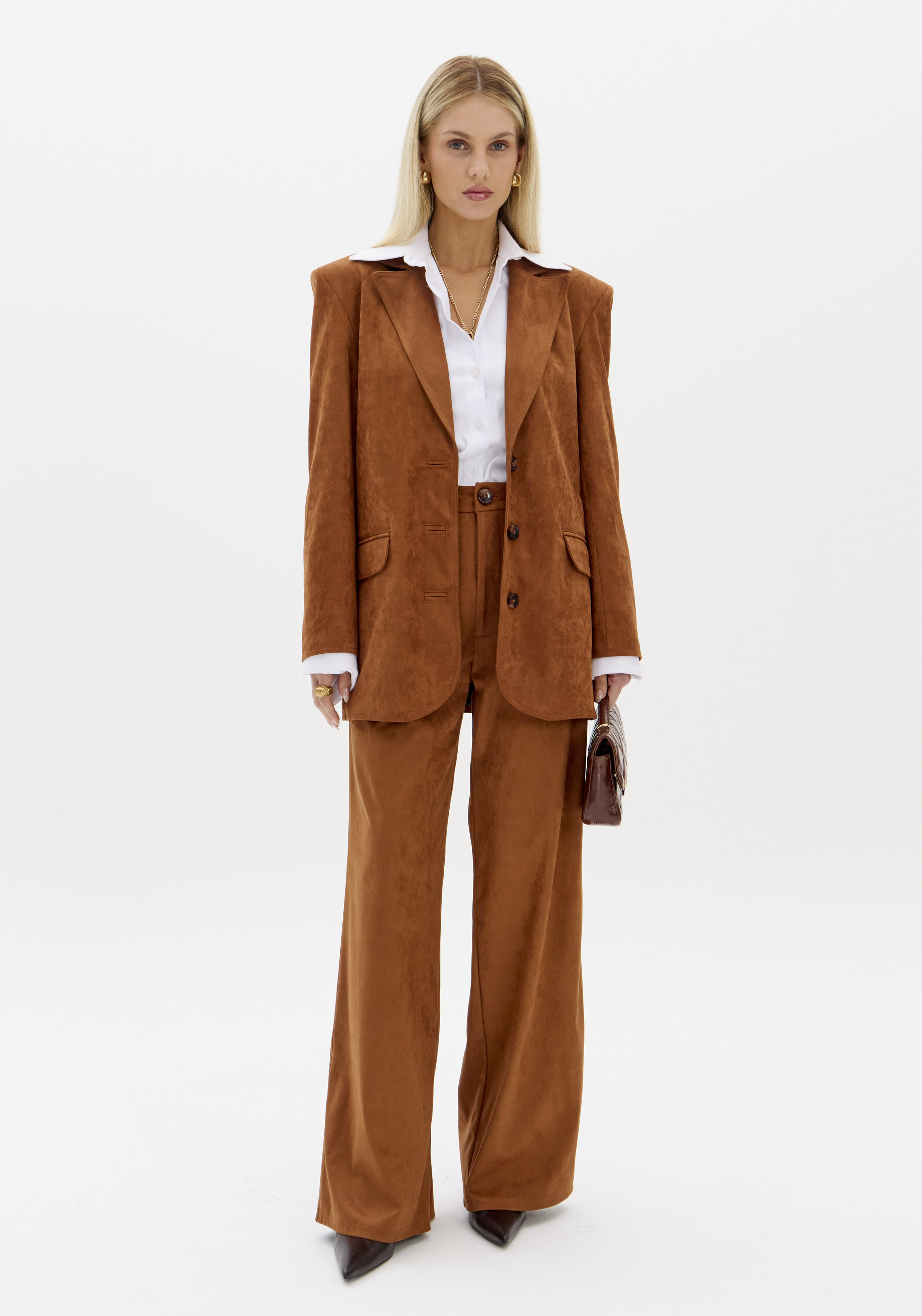 Calças Wide Leg em Suede Camel - Lança Perfume  5