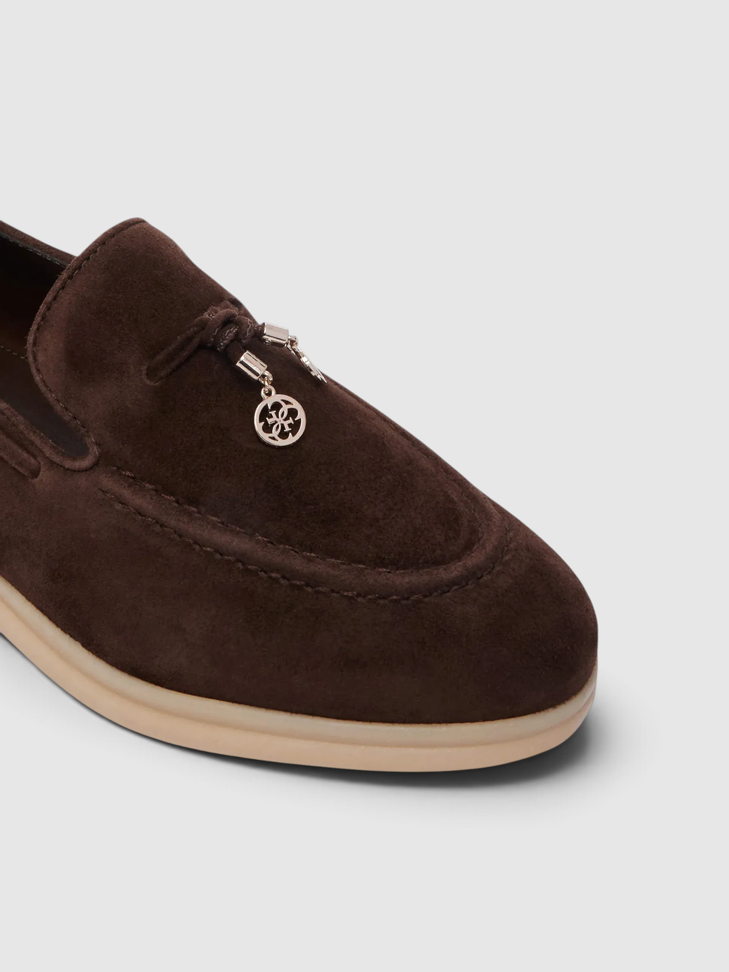 Loafer ARYANAI Camurça Castanho - Guess  5