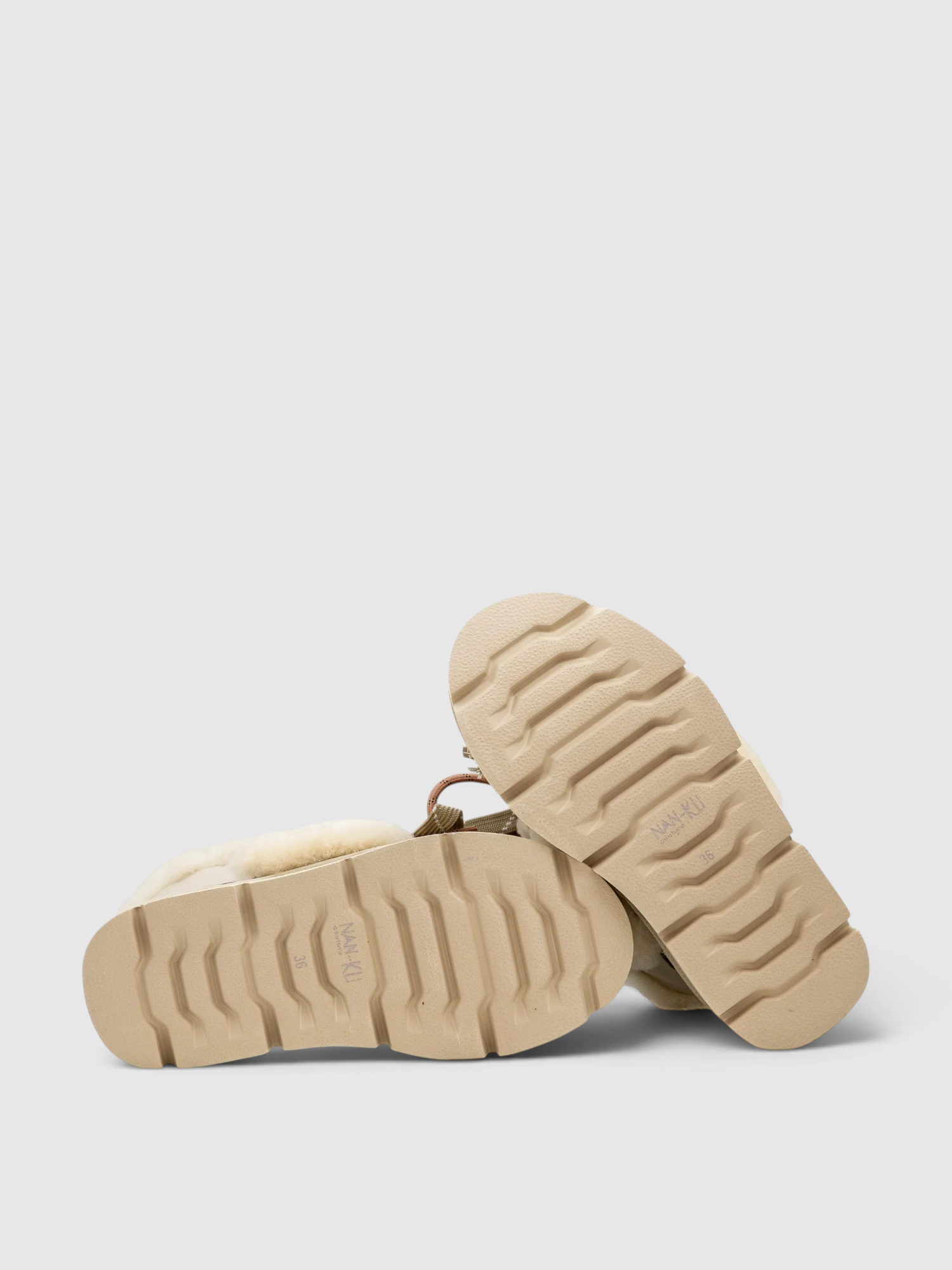 Botas em Pelo GFH-02 Branco - NAN-KU  4