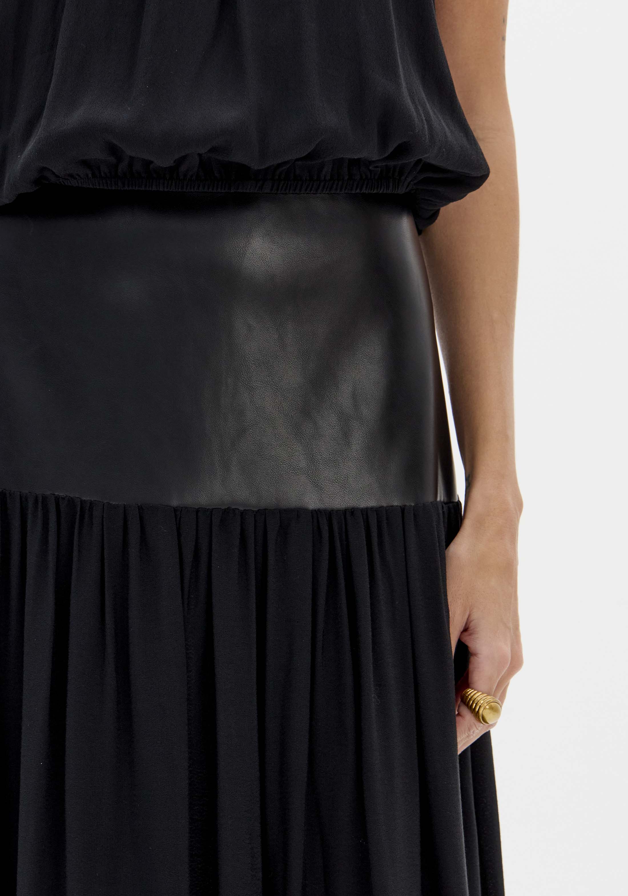 Saia Comprida Fluída Preto - Lança Perfume  5