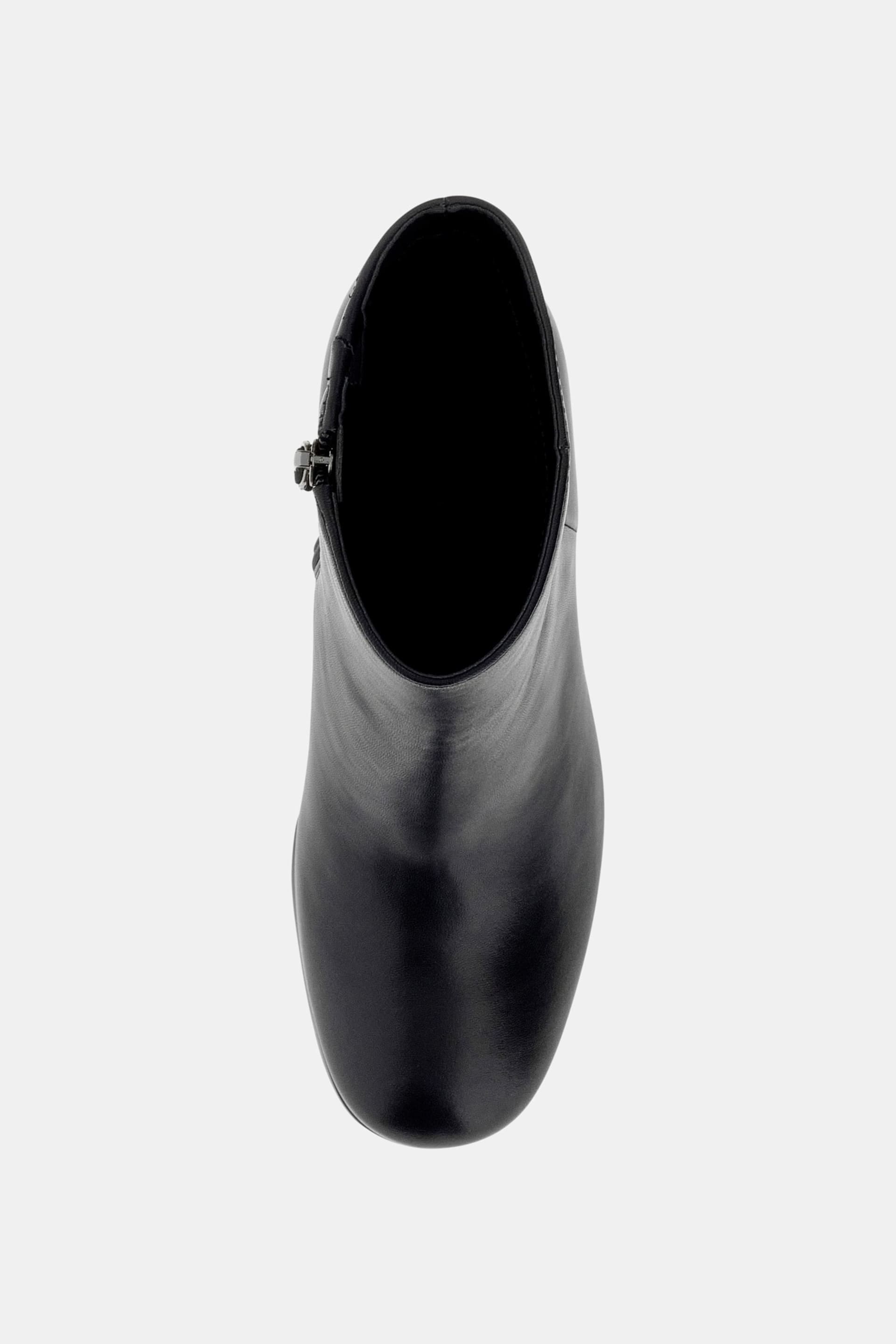 Bota de Salto Largo Berklie Preto - Guess  4