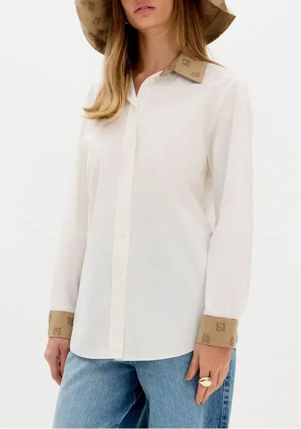 Camisa Branca com Monograma na Gola - Lança Perfume 1