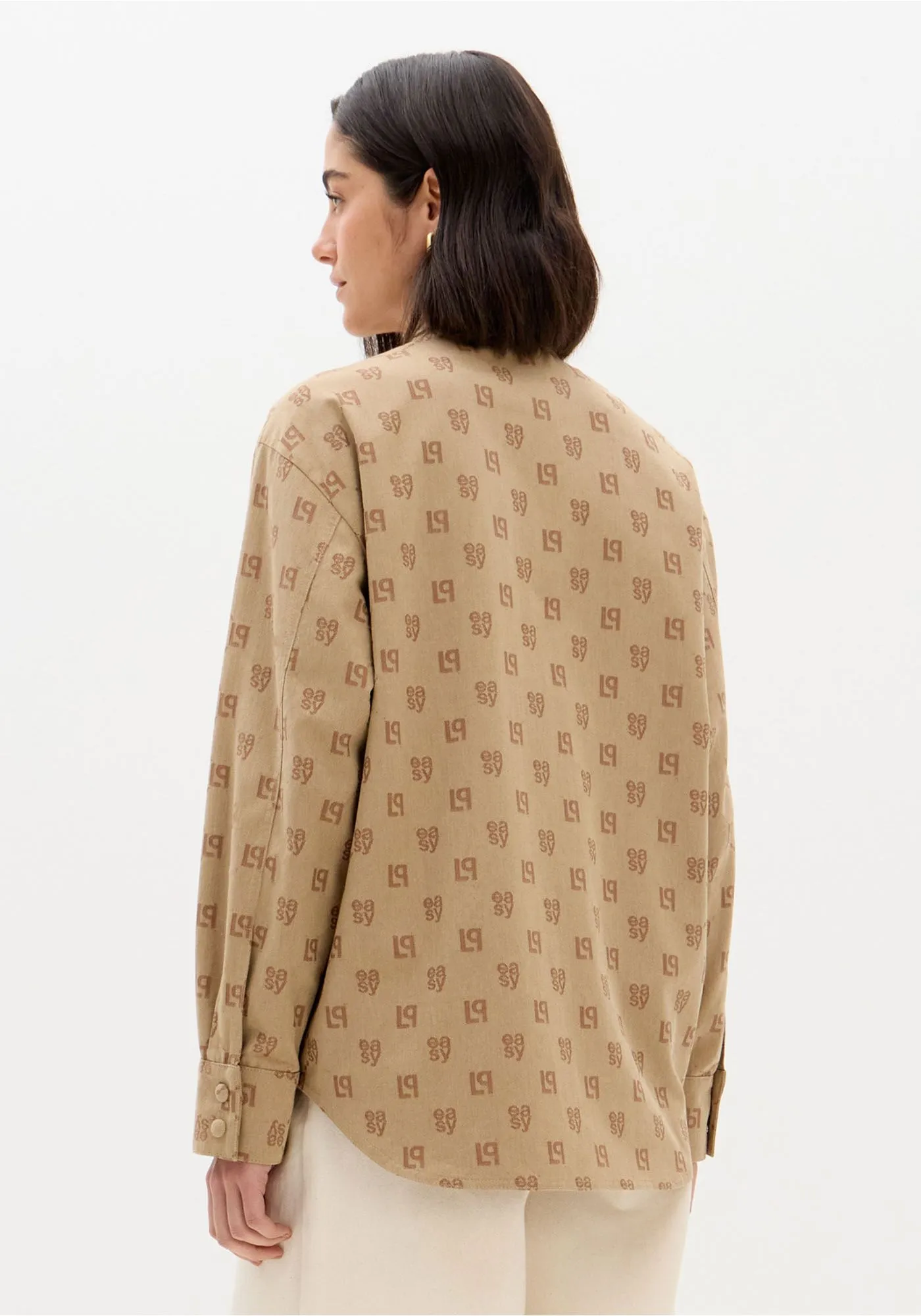 Camisa com Monograma Bege - Lança Perfume  3
