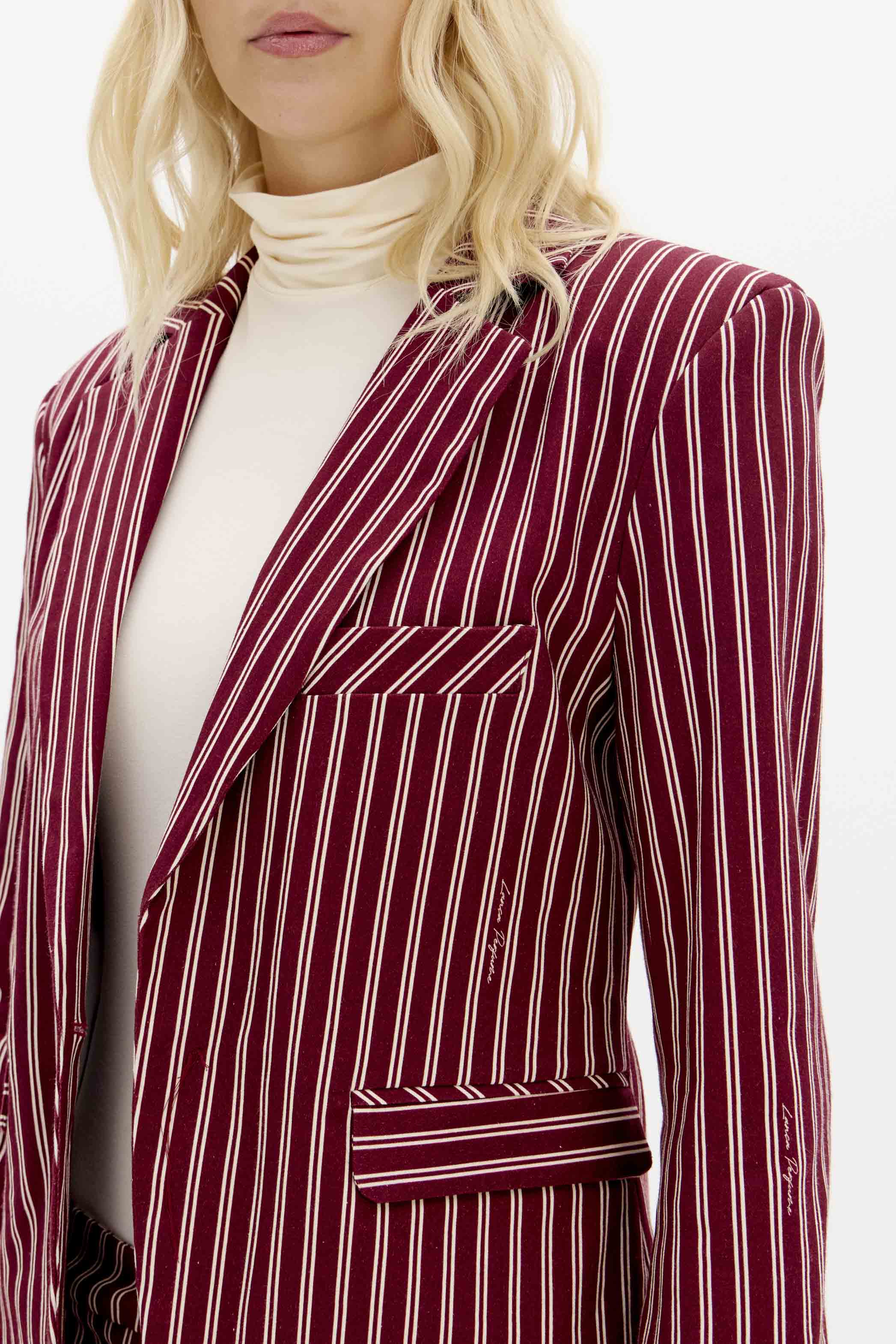 Blazer Riscas Bordeaux - Lança Perfume  2