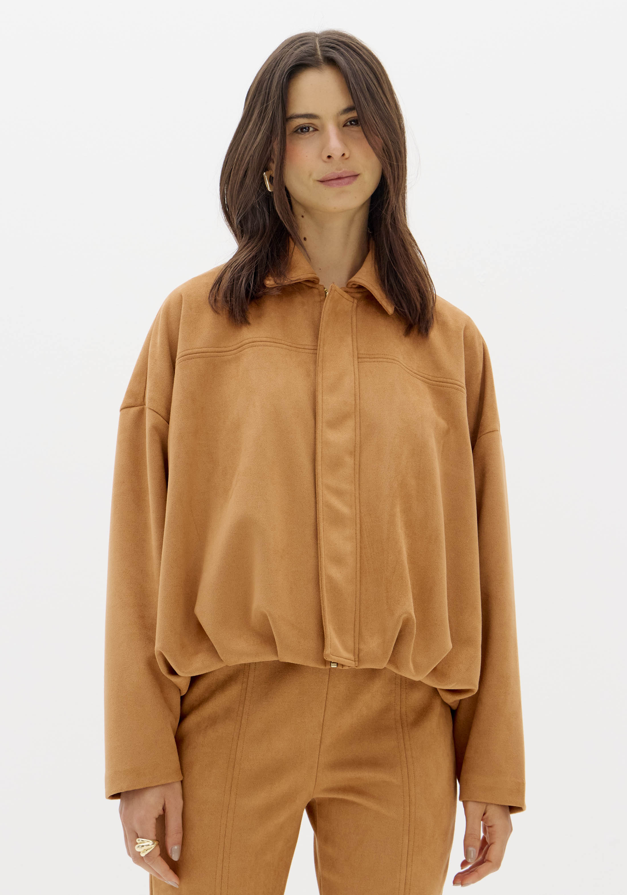 Casaco em Suede Camel - Lança Perfume  1