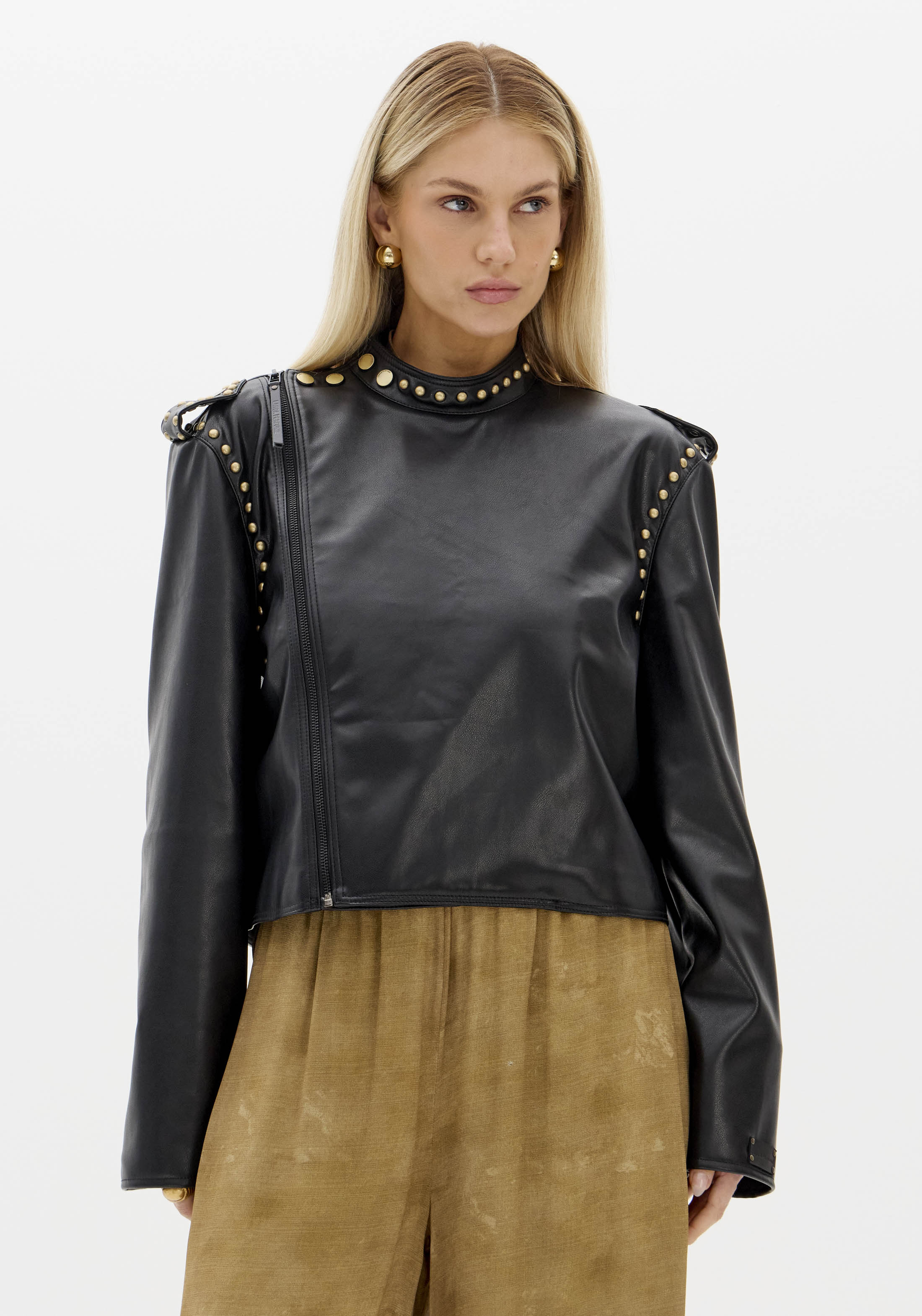 Casaco Biker Preto com Tachas - Lança Perfume 5