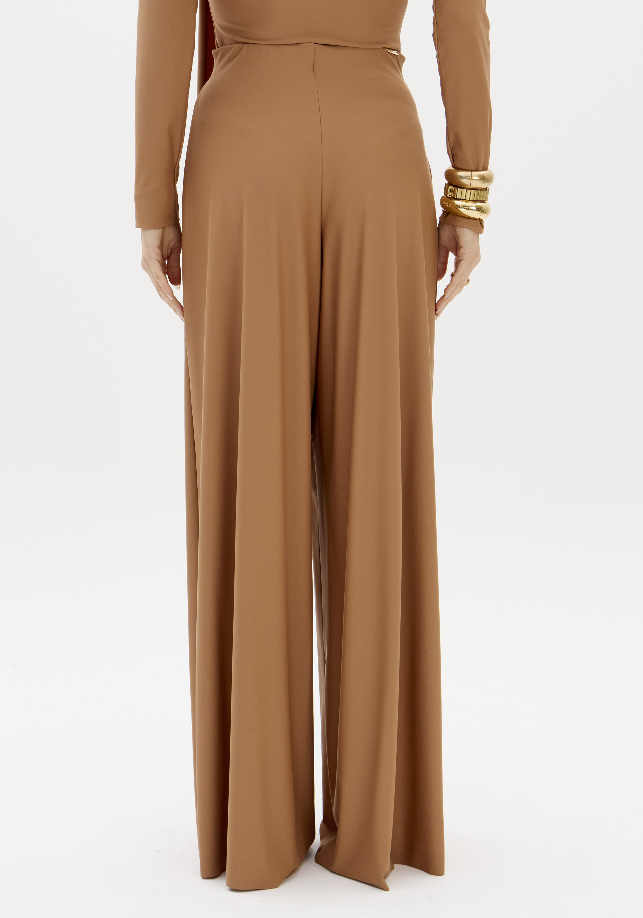 Calças Pantalona Malha Fria Camel - Lança Perfume 4