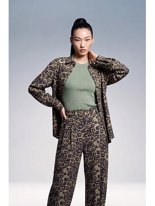 Camisa Margaux Animal Print Verde - SAHOCO 
