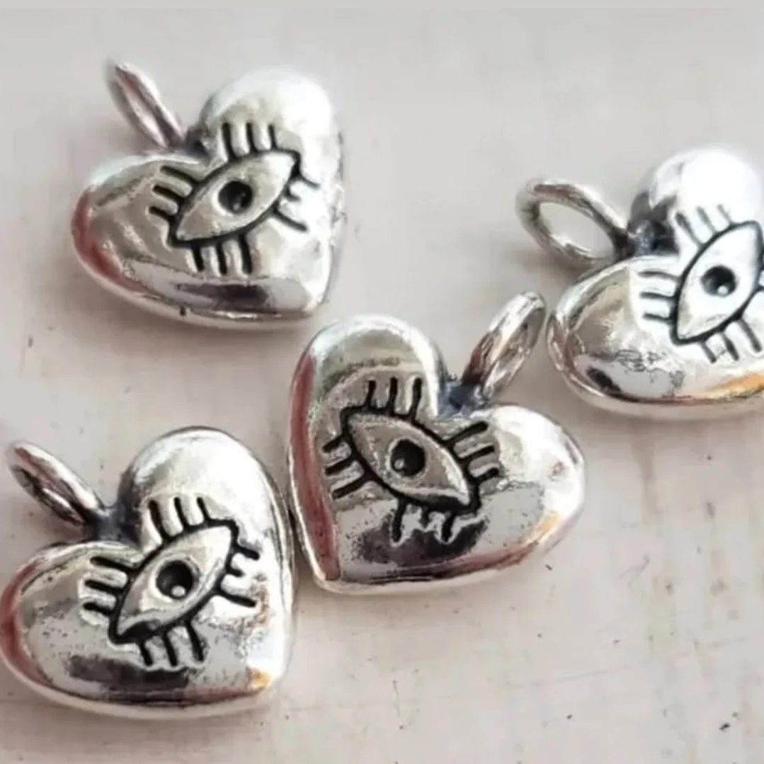 Corazon nazar plata 1