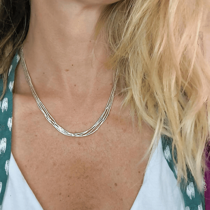 Collar 5 tiras mostacillas  2