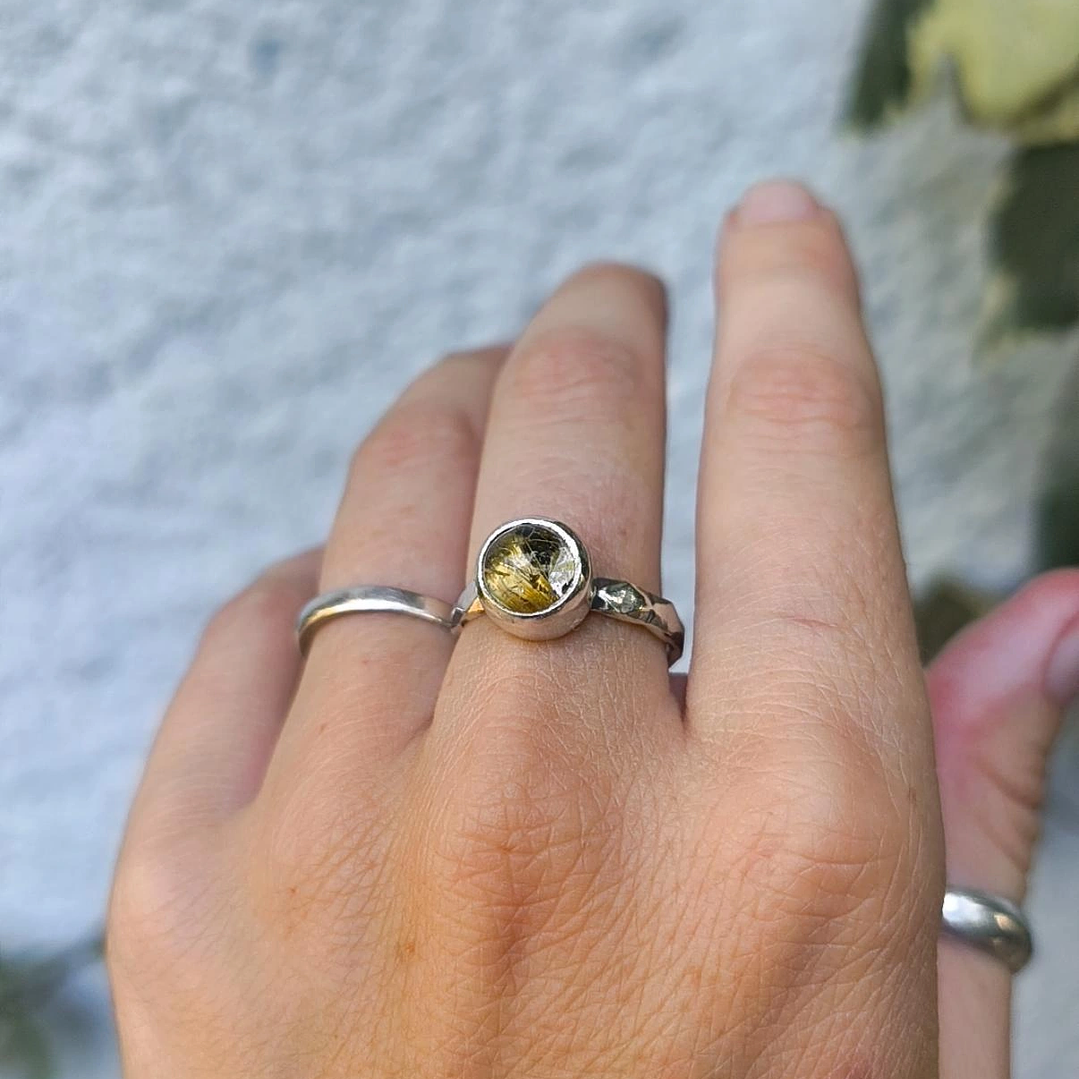 Anillo solitario rutilado 1