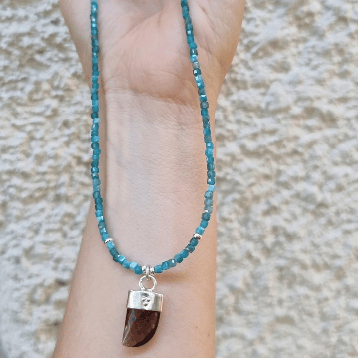 Collar cuerno apatita 1