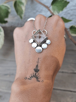 Pirámide cuarzo Cristal